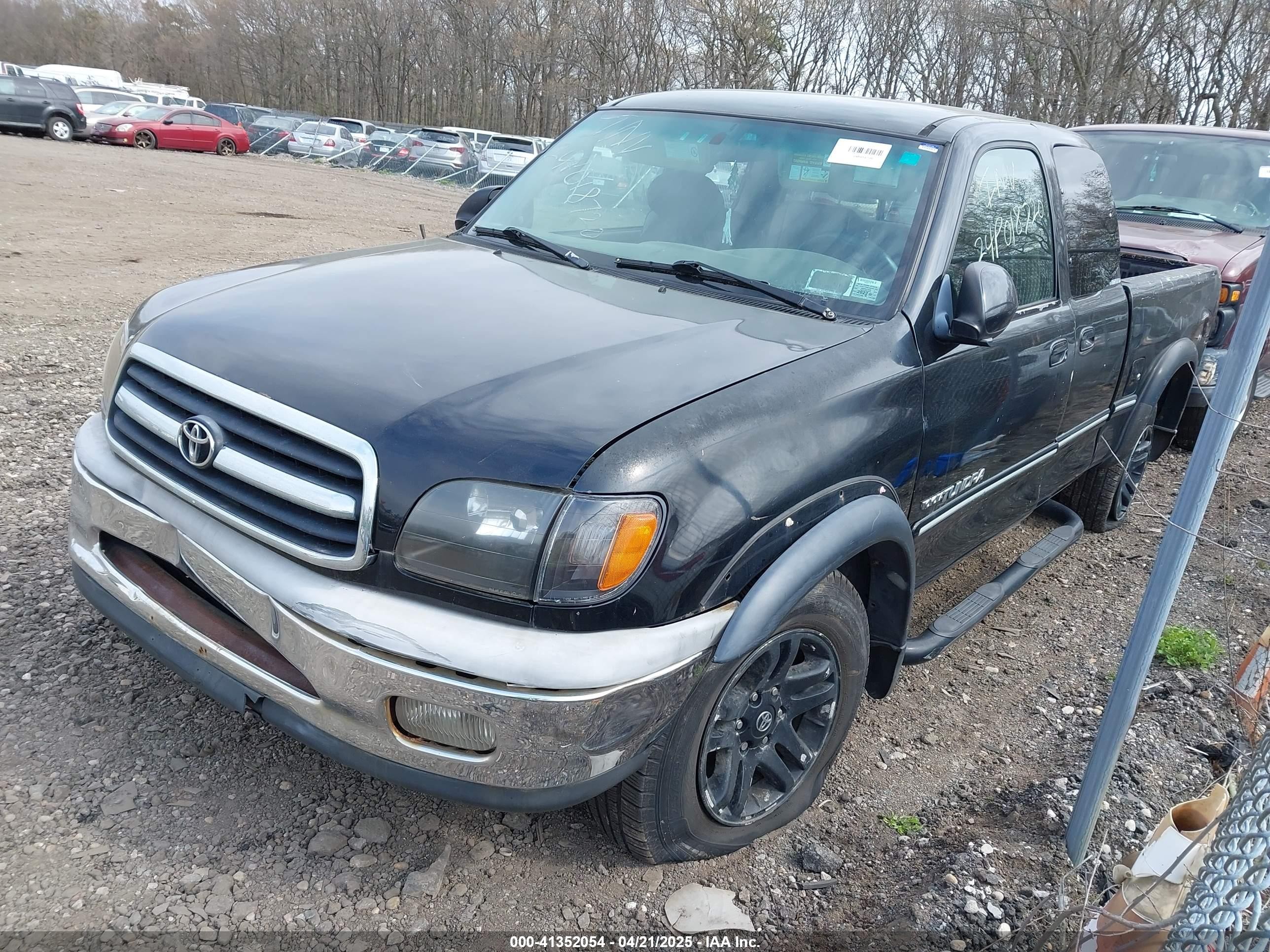 2000 Toyota Tundra Ltd V8 Black vin: 5TBBT481XYS091736