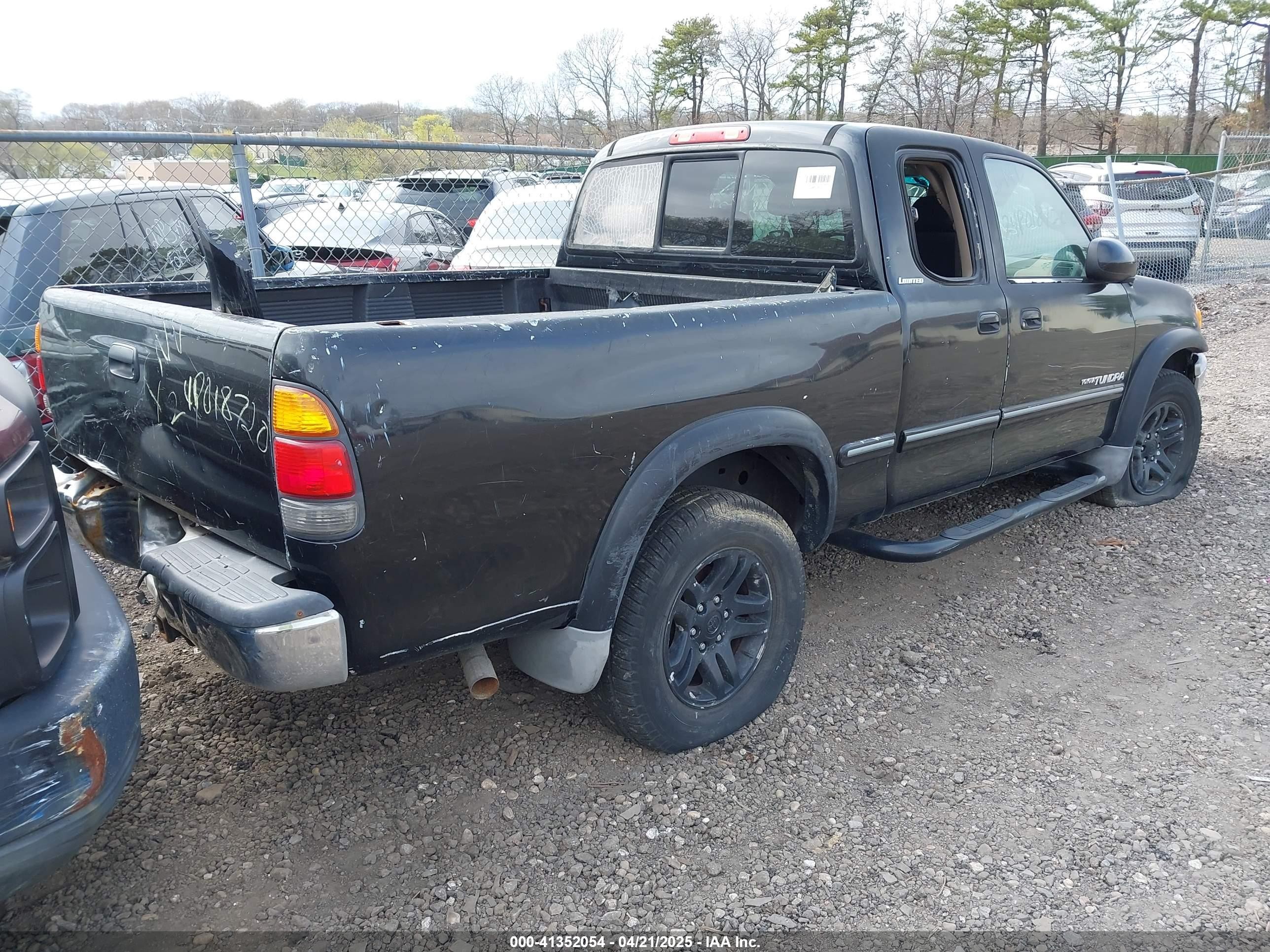 2000 Toyota Tundra Ltd V8 Black vin: 5TBBT481XYS091736