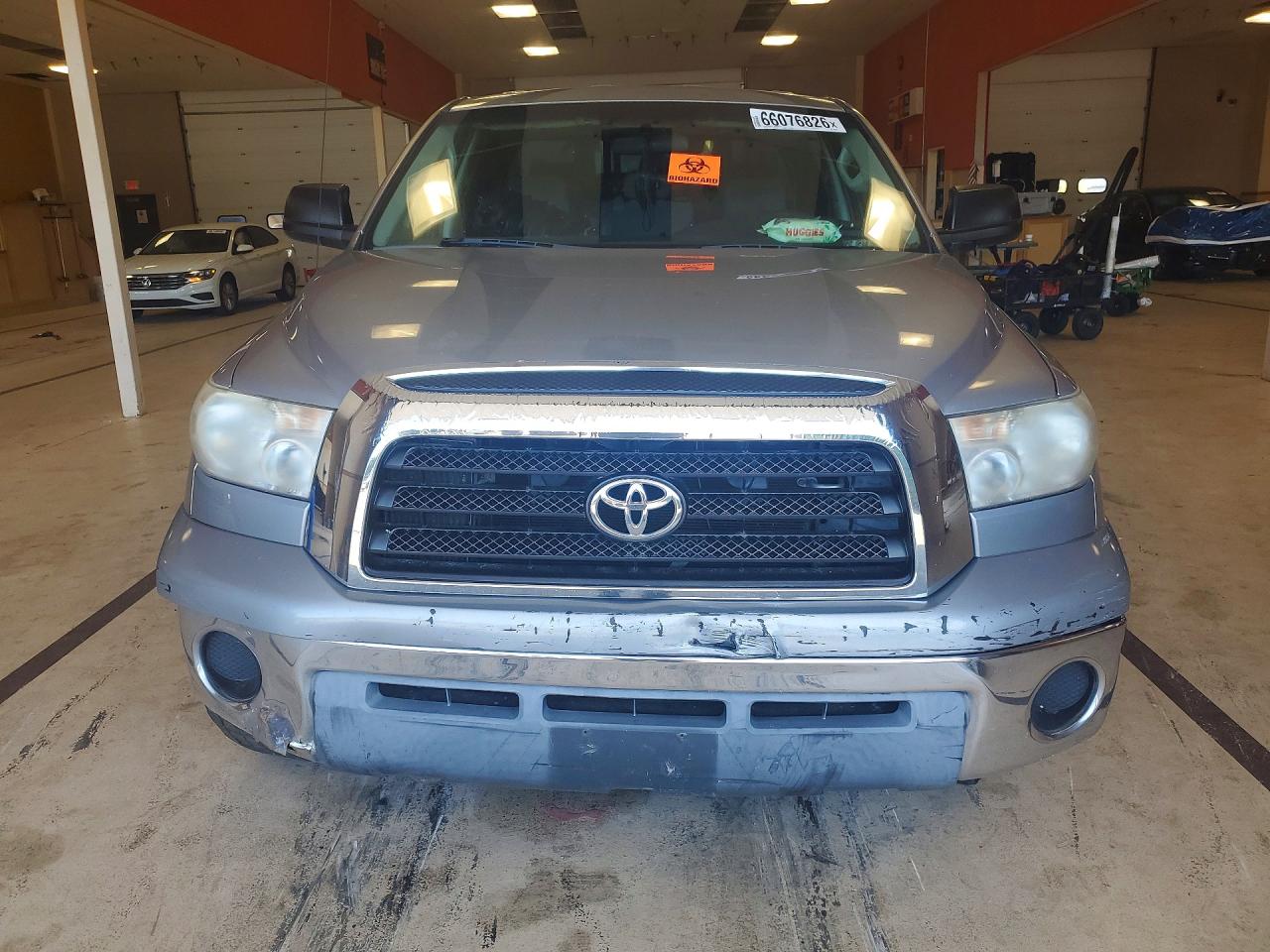 2008 Toyota Tundra Grade Silver vin: 5TBBT54118S463556