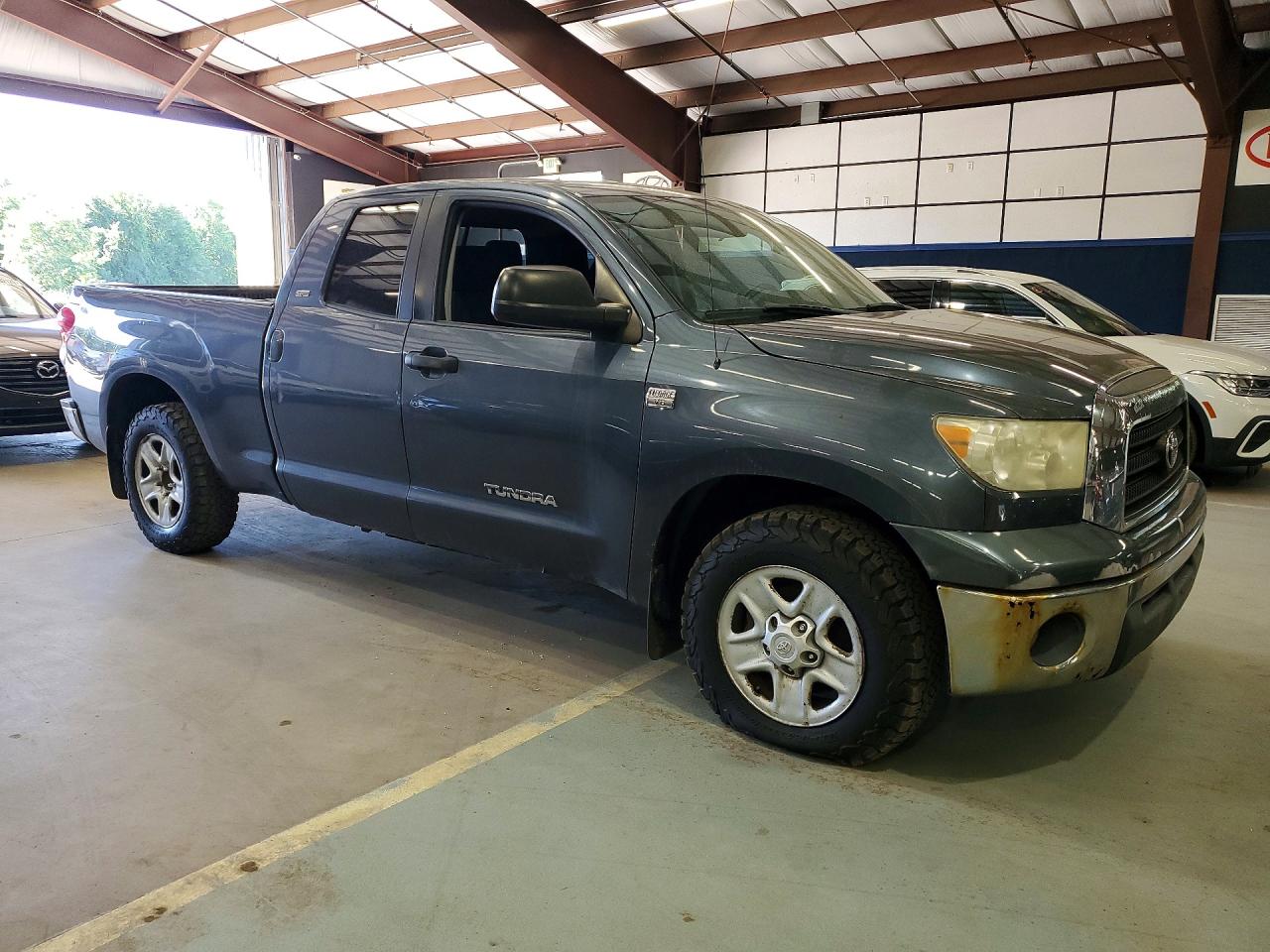 2007 Toyota Tundra Sr5 Угольный vin: 5TBBT54127S456565