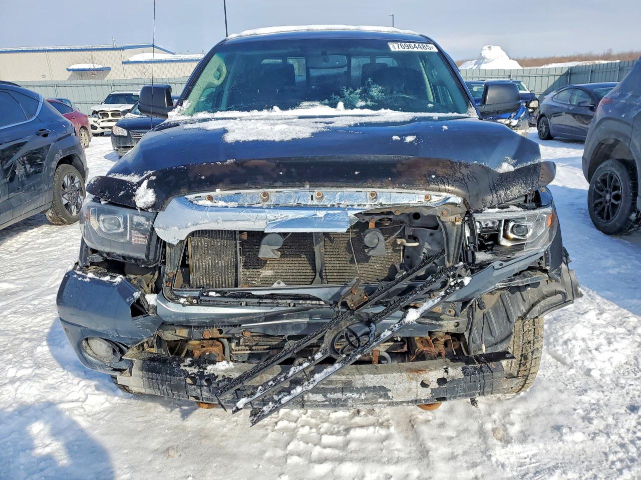 2008 Toyota Tundra Double Cab Серый vin: 5TBBT54128S461900