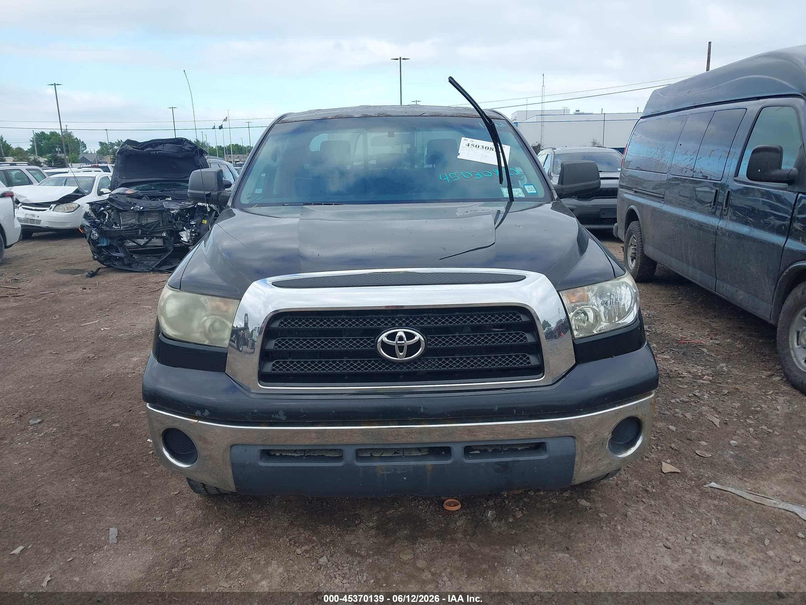 2007 Toyota Tundra Sr5 4.7l V8 Black vin: 5TBBT54137S458115