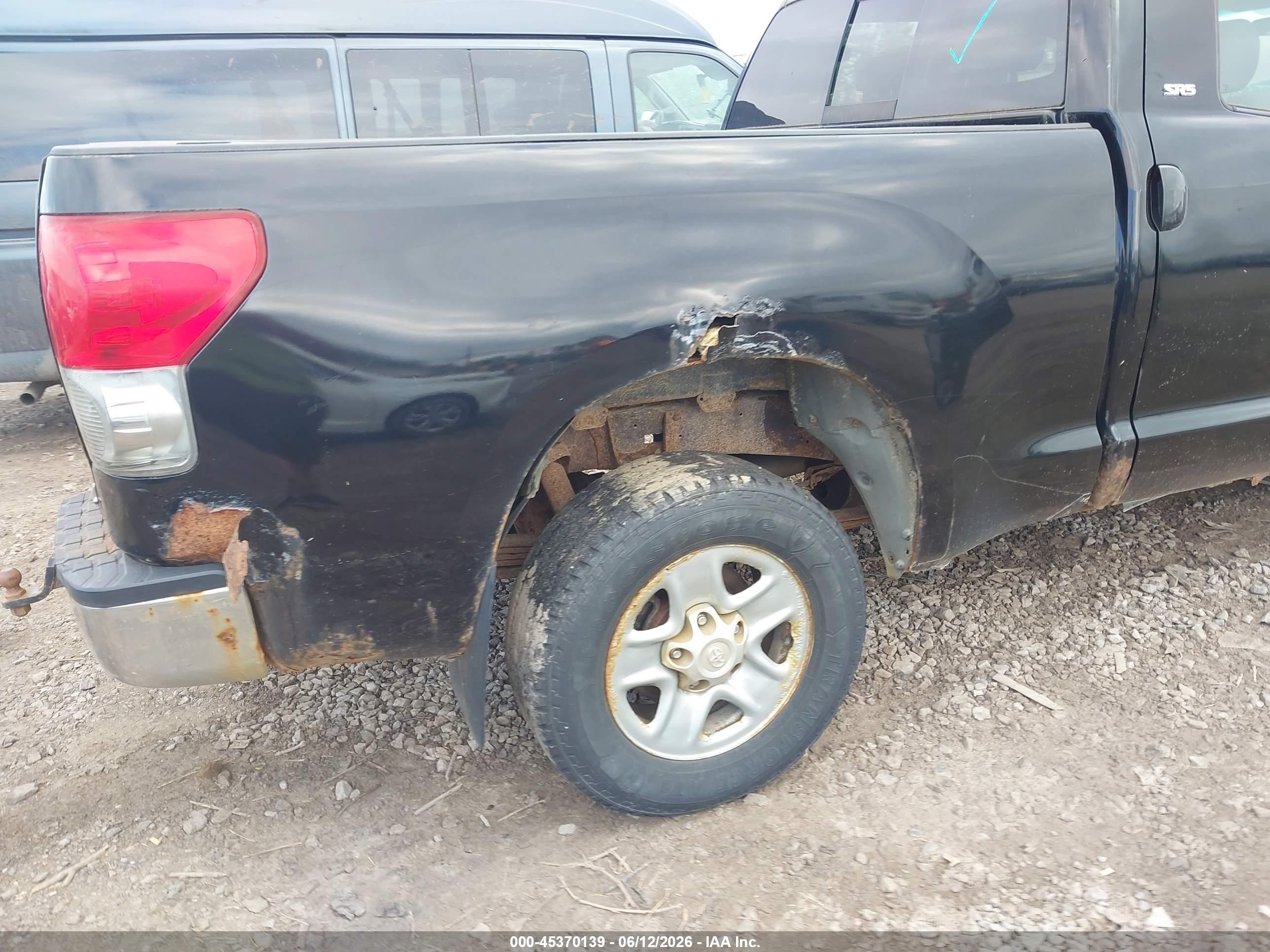 2007 Toyota Tundra Sr5 4.7l V8 Black vin: 5TBBT54137S458115