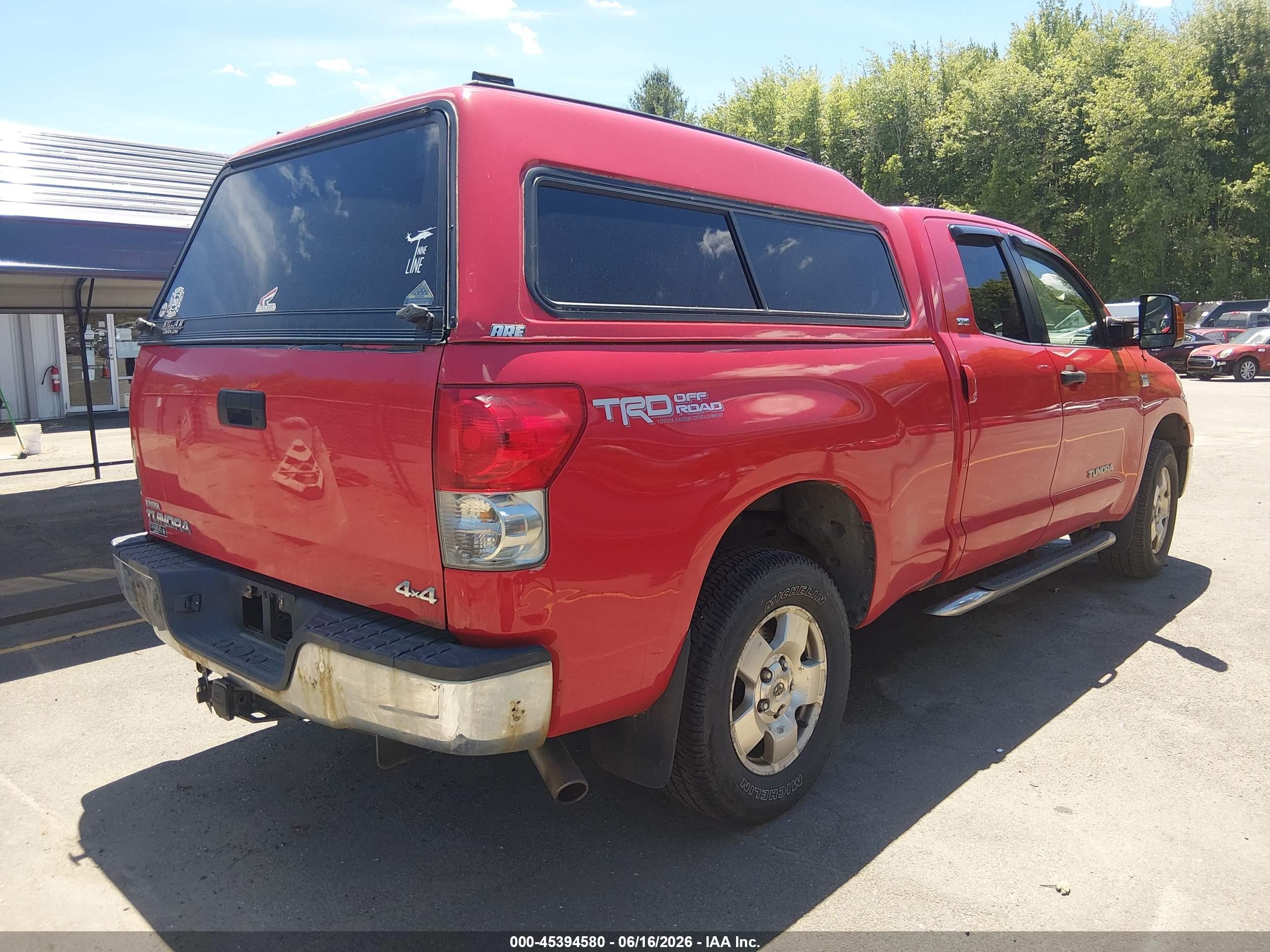 2007 Toyota Tundra Sr5 4.7l V8 Red vin: 5TBBT54147S452081
