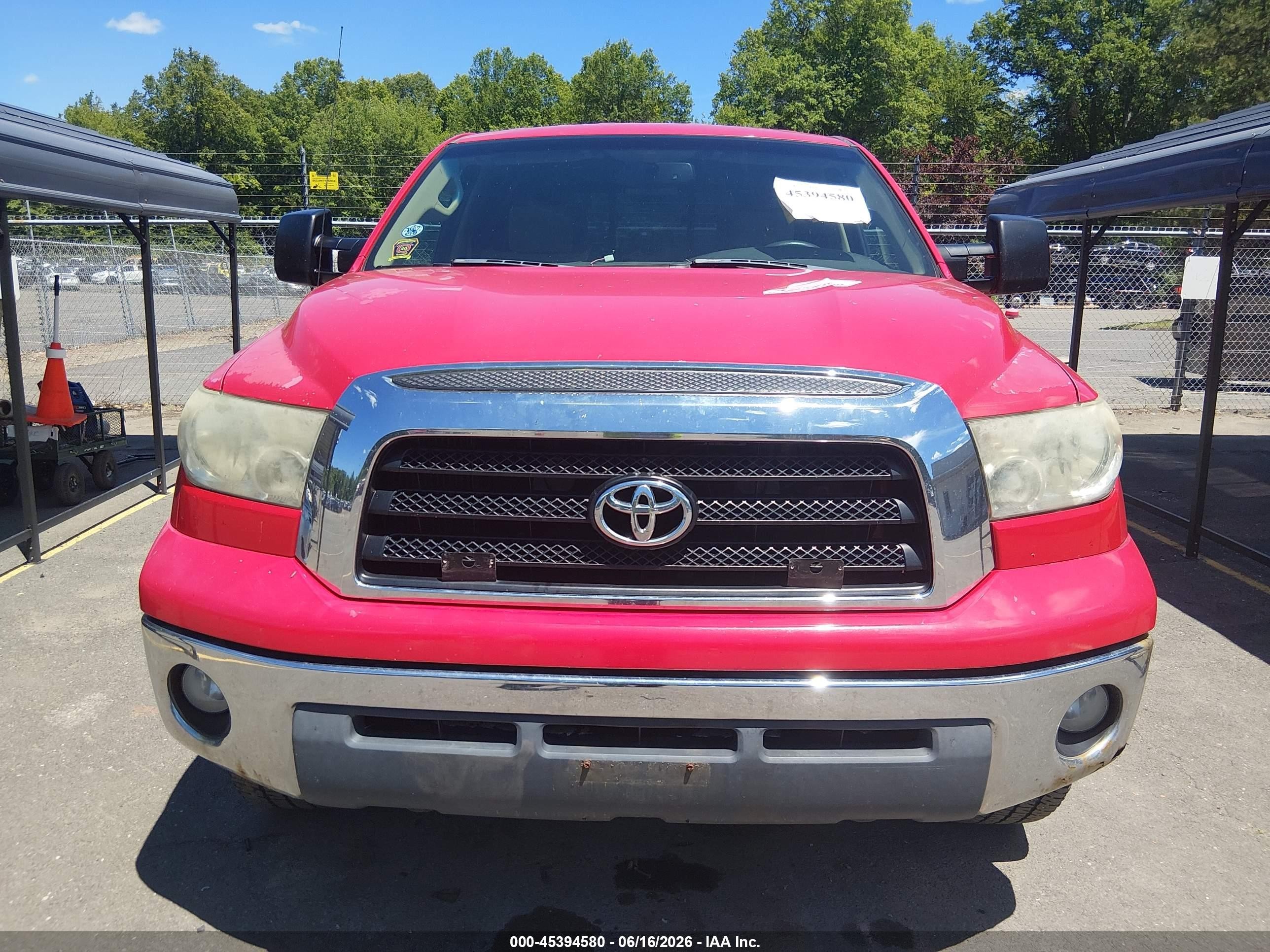 2007 Toyota Tundra Sr5 4.7l V8 Red vin: 5TBBT54147S452081