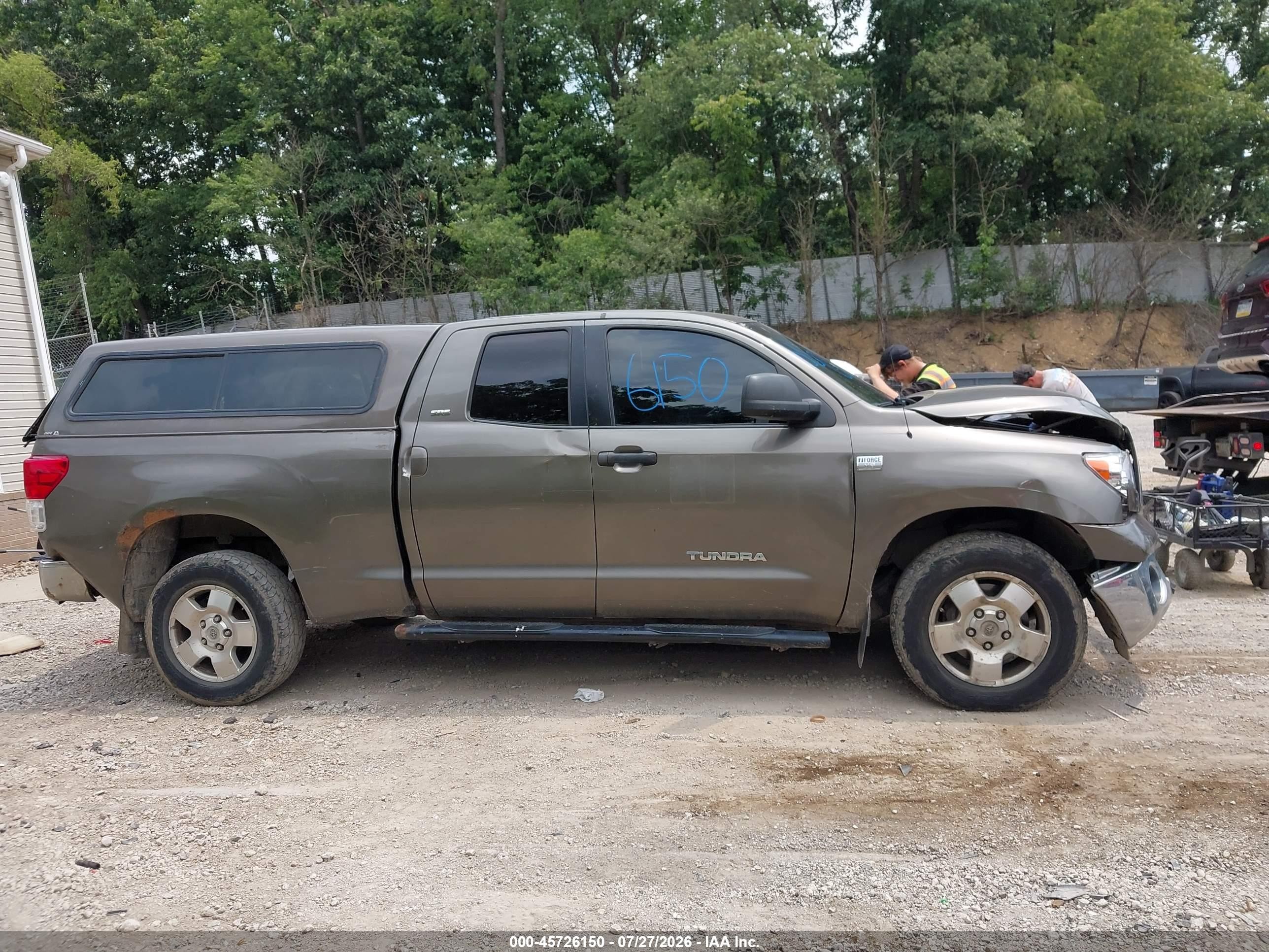 2007 Toyota Tundra Sr5 4.7l V8 Brown vin: 5TBBT54157S457743