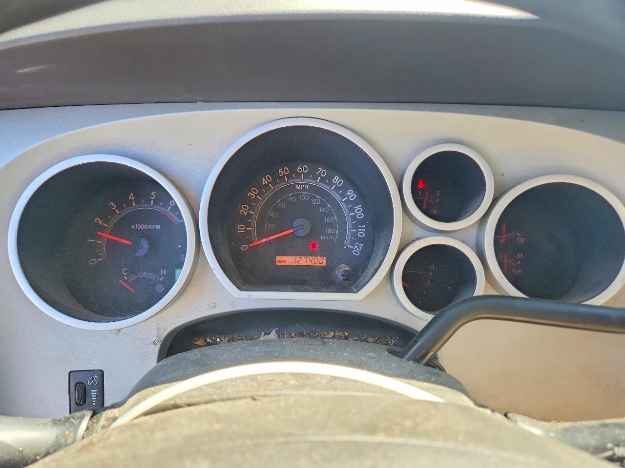 2007 Toyota Tundra Sr5 Red vin: 5TBBT54177S452995