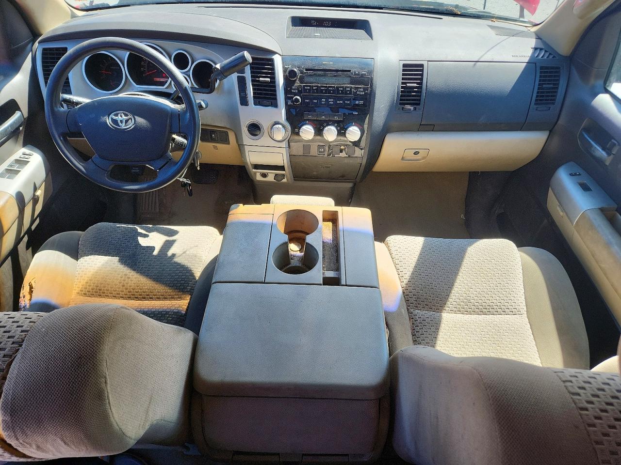 2007 Toyota Tundra Sr5 Red vin: 5TBBT54177S452995