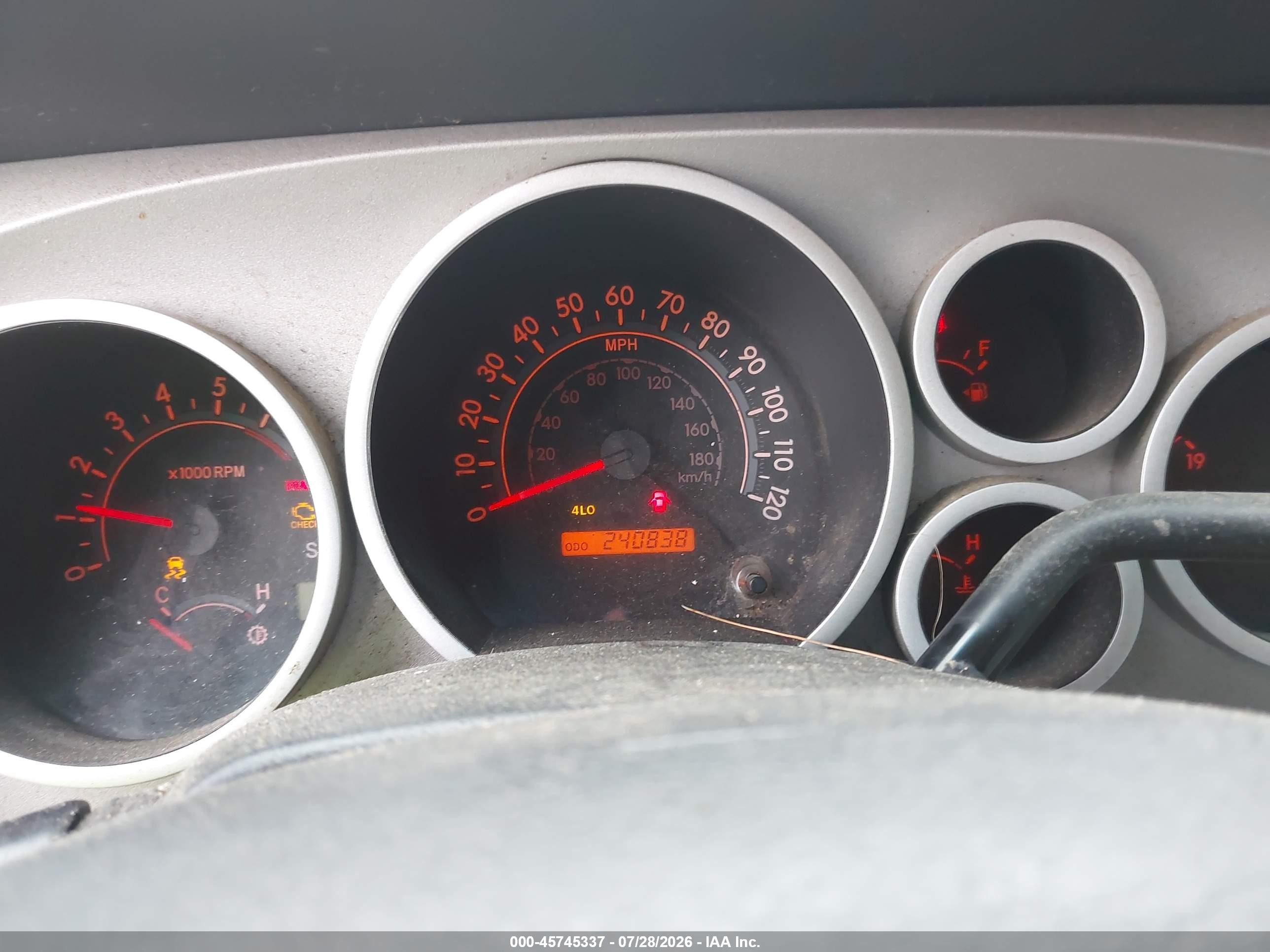 2008 Toyota Tundra Base 4.7l V8 Черный vin: 5TBBT54188S459651