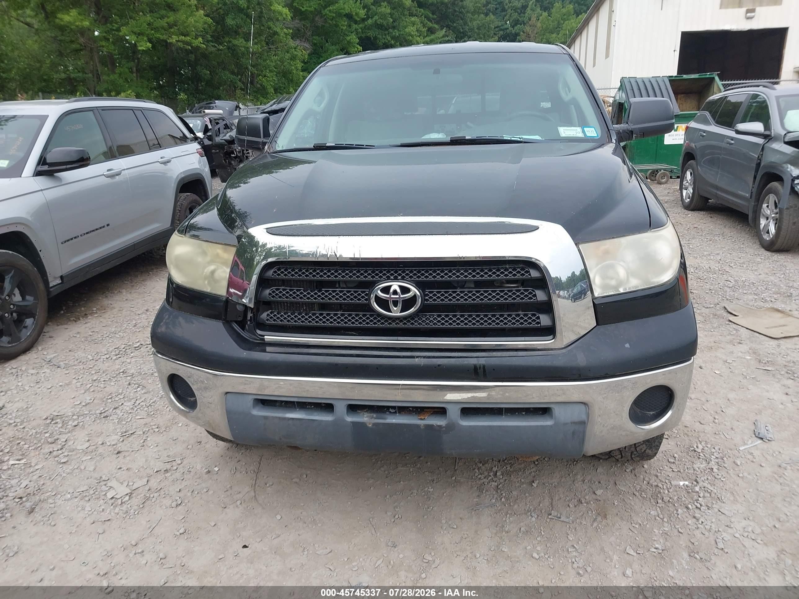 2008 Toyota Tundra Base 4.7l V8 Черный vin: 5TBBT54188S459651