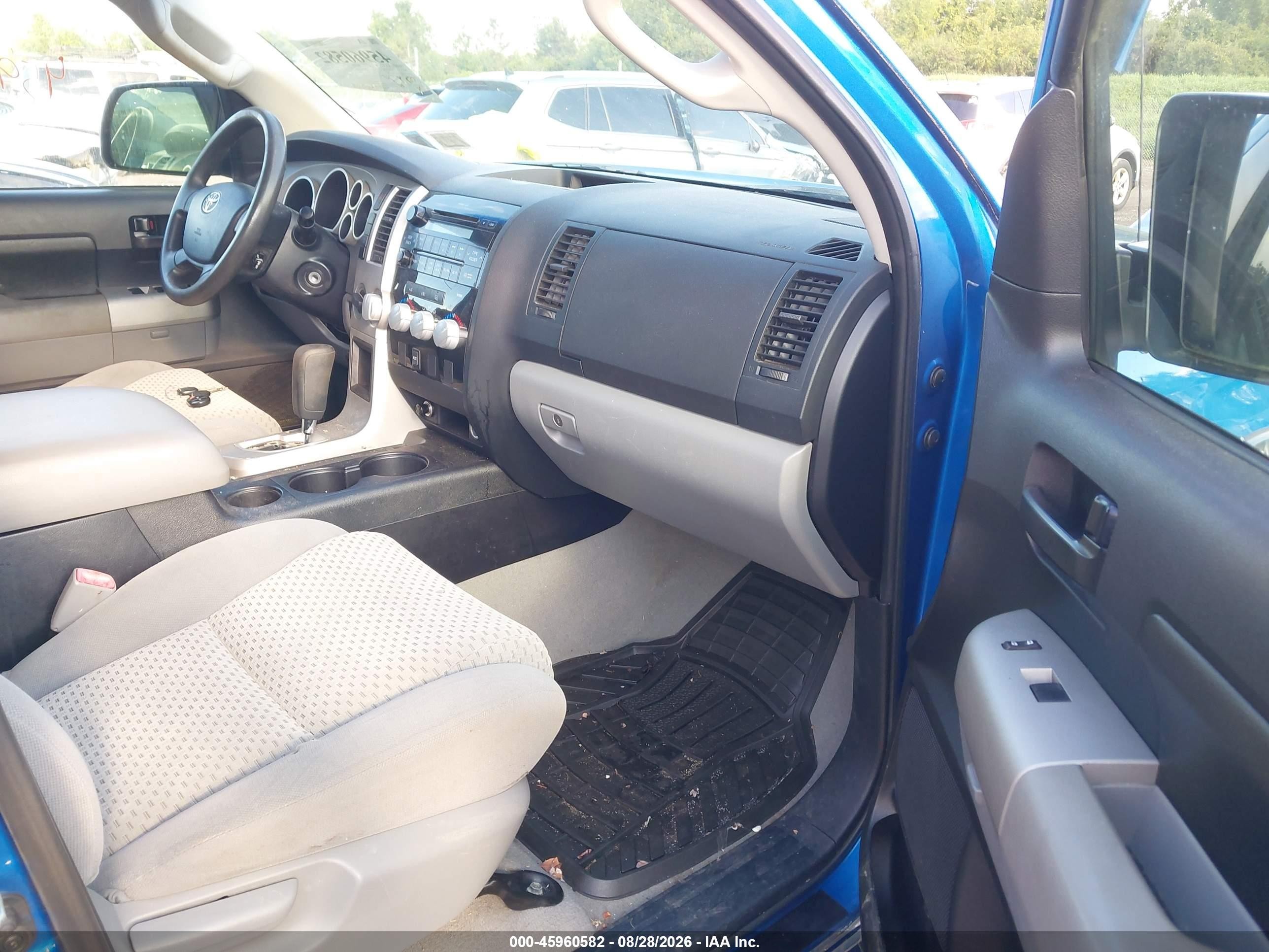 2007 Toyota Tundra Sr5 4.7l V8 Blue vin: 5TBBT54197S456580