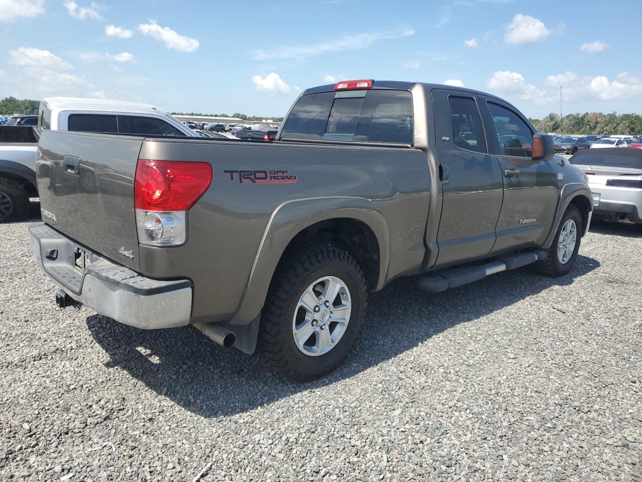 2007 Toyota Tundra Double Cab Sr5 Gray vin: 5TBBT541X7S457074
