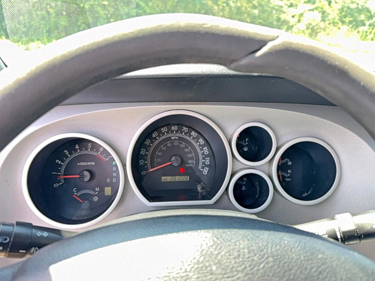 2008 Toyota Tundra Sr5 Silver vin: 5TBBV54108S496638