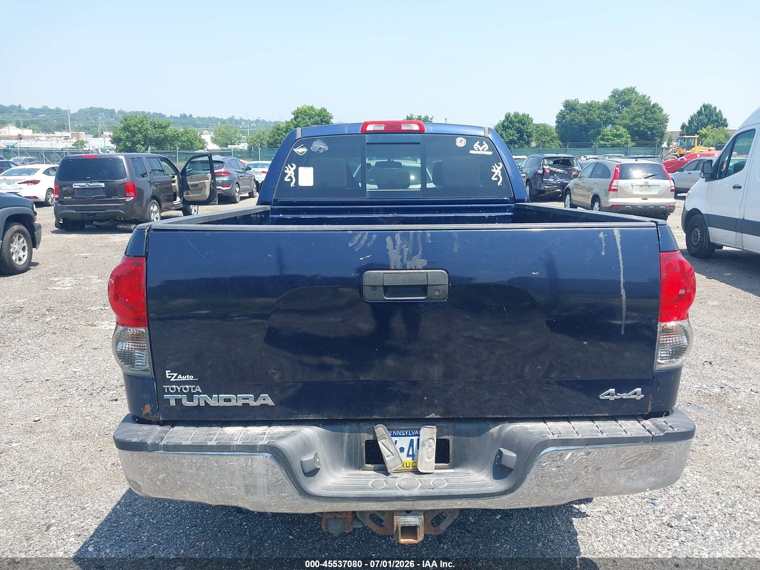 2008 Toyota Tundra Sr5 5.7l V8 Dark Blue vin: 5TBBV54128S514315