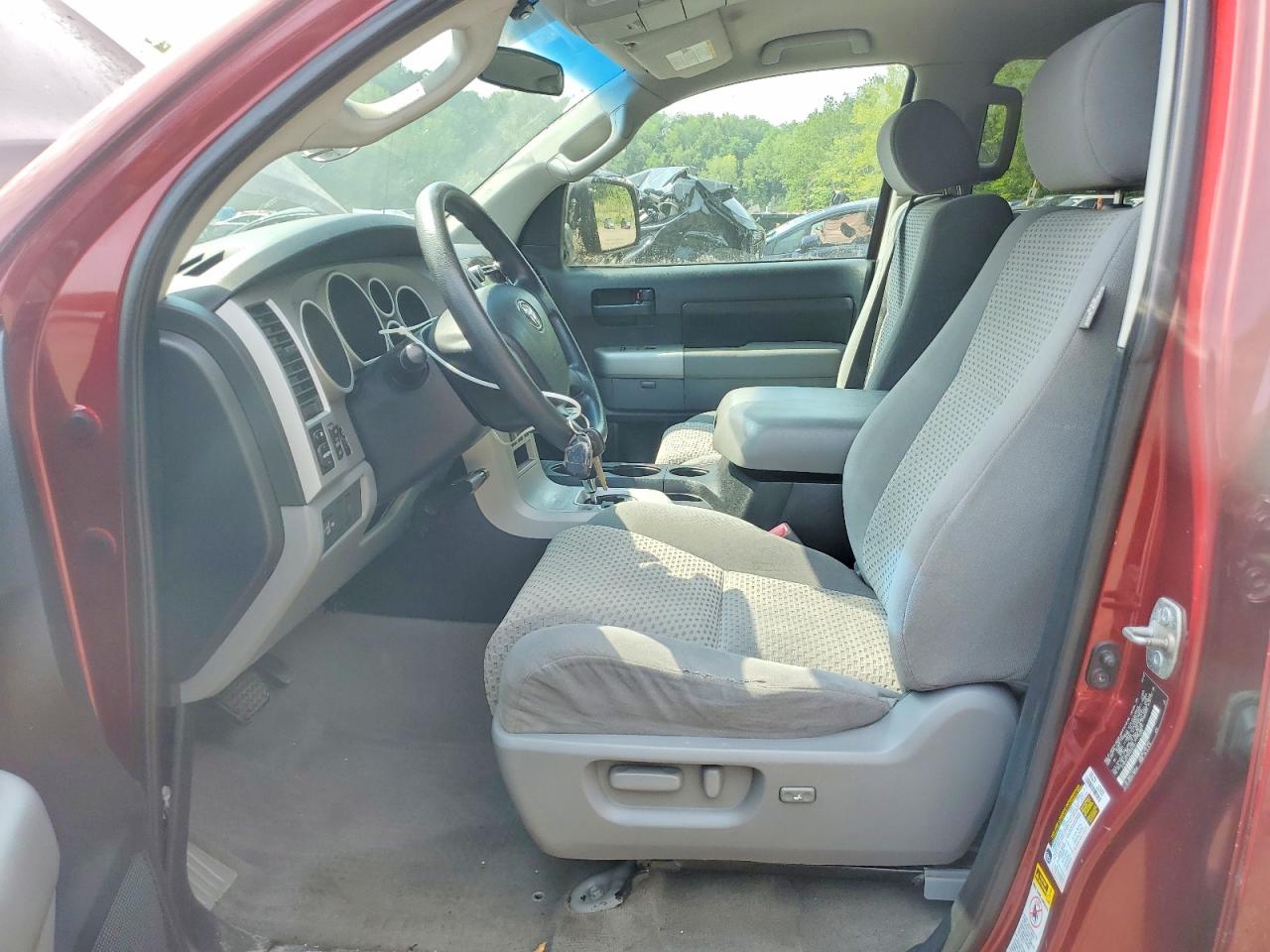 2007 Toyota Tundra Sr5 Burgundy vin: 5TBBV54147S450101