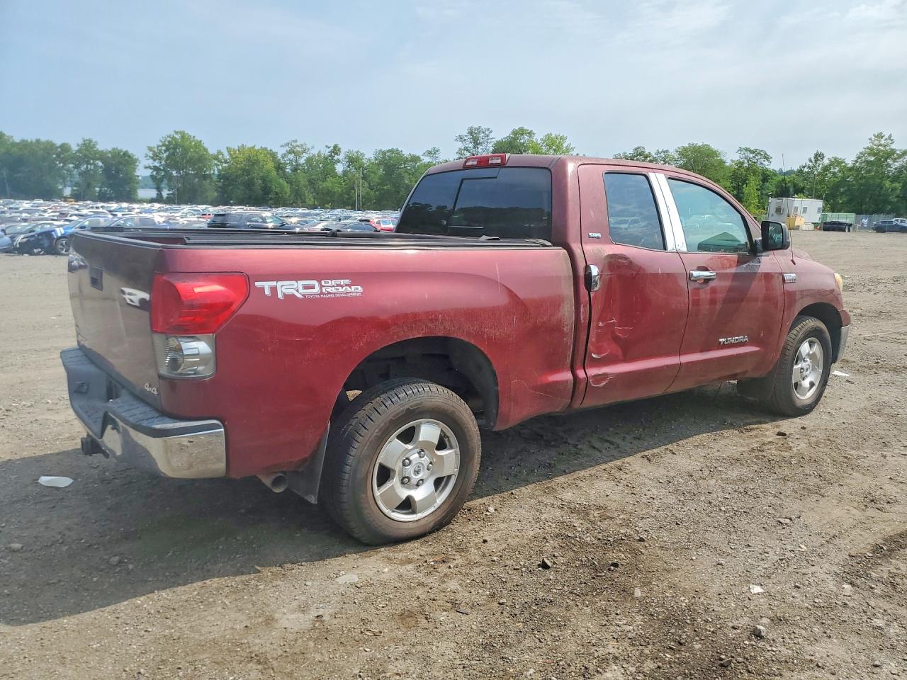 2007 Toyota Tundra Sr5 Burgundy vin: 5TBBV54147S450101