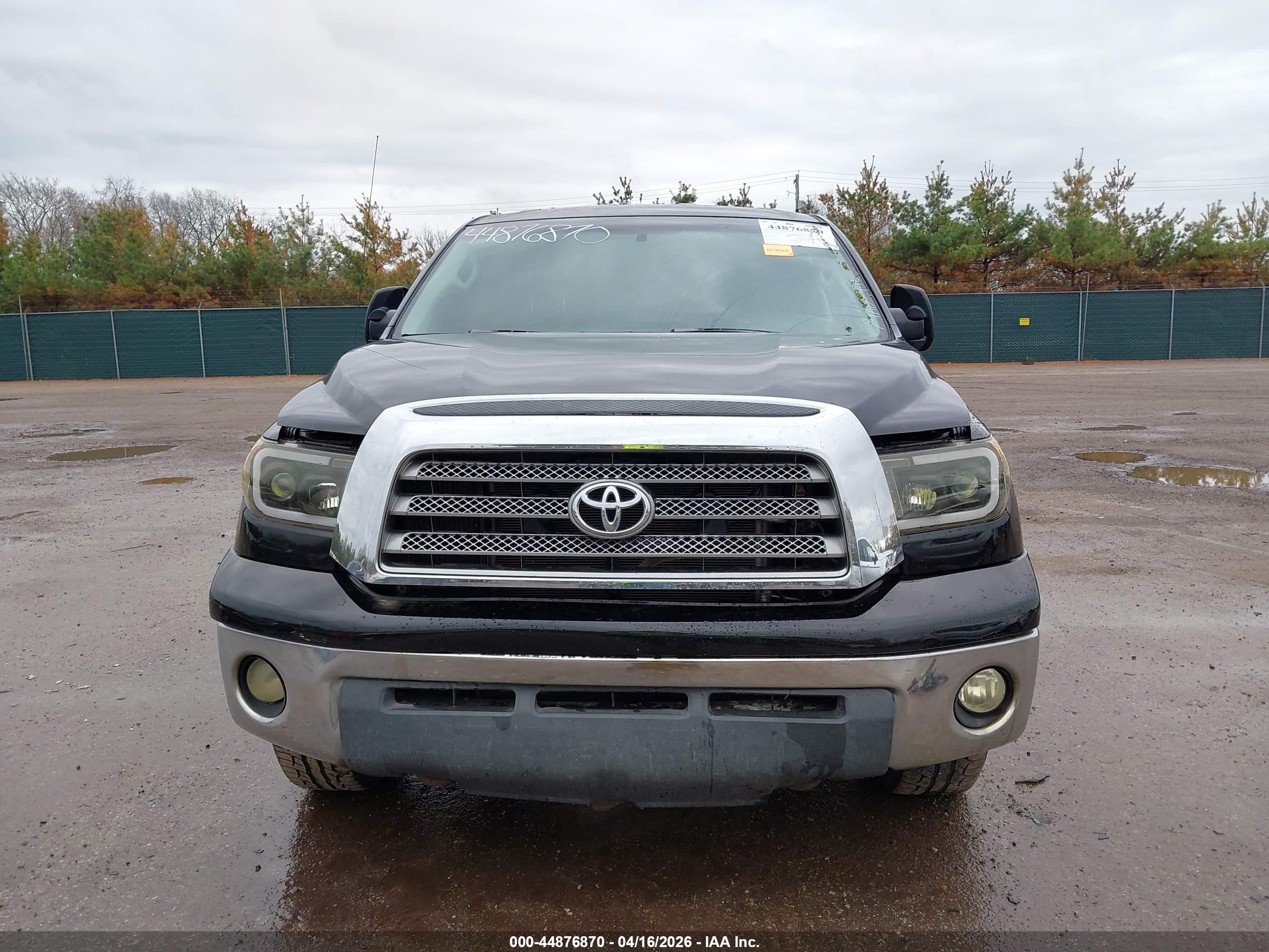 2008 Toyota Tundra Base 5.7l V8 Black vin: 5TBBV54158S507777