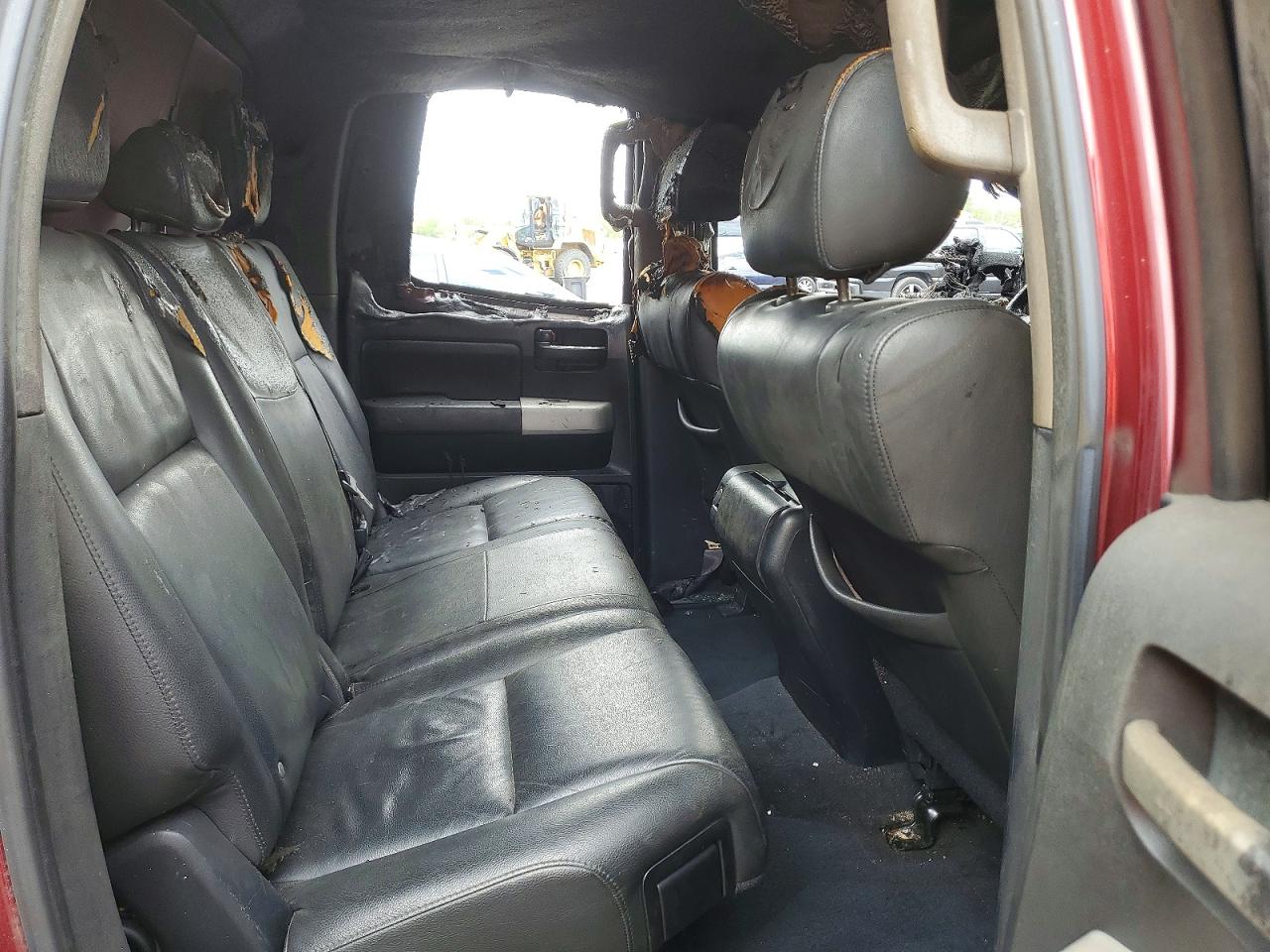 2007 Toyota Tundra Double Cab Sr5 Burgundy vin: 5TBBV54167S462833