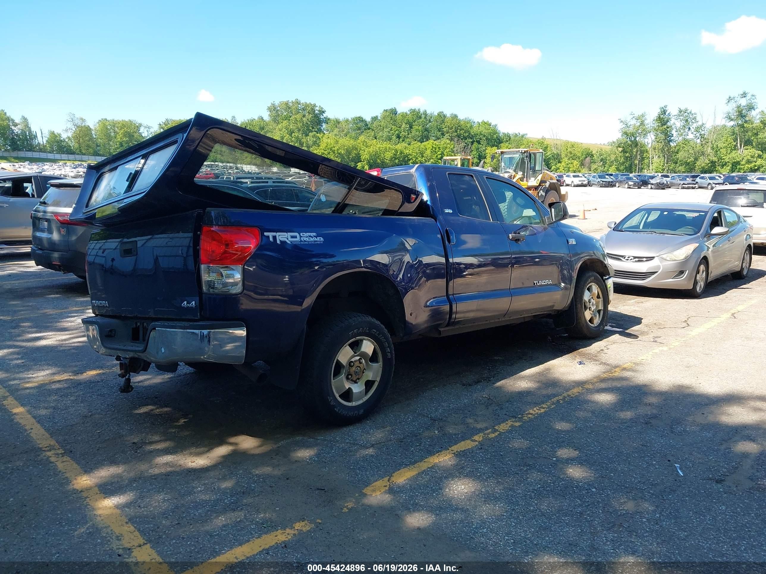 2007 Toyota Tundra Sr5 5.7l V8 Blue vin: 5TBBV54167S464694
