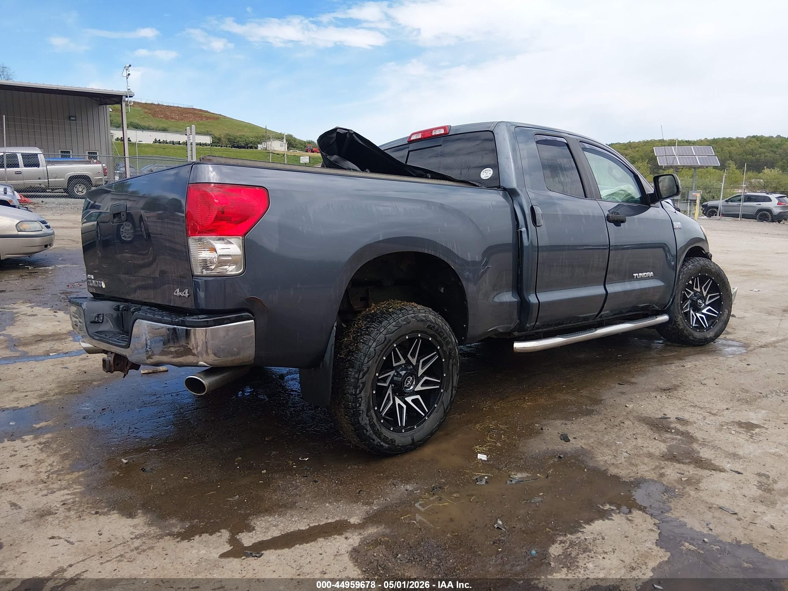 2008 Toyota Tundra Base 5.7l V8 Black vin: 5TBBV54188S493812