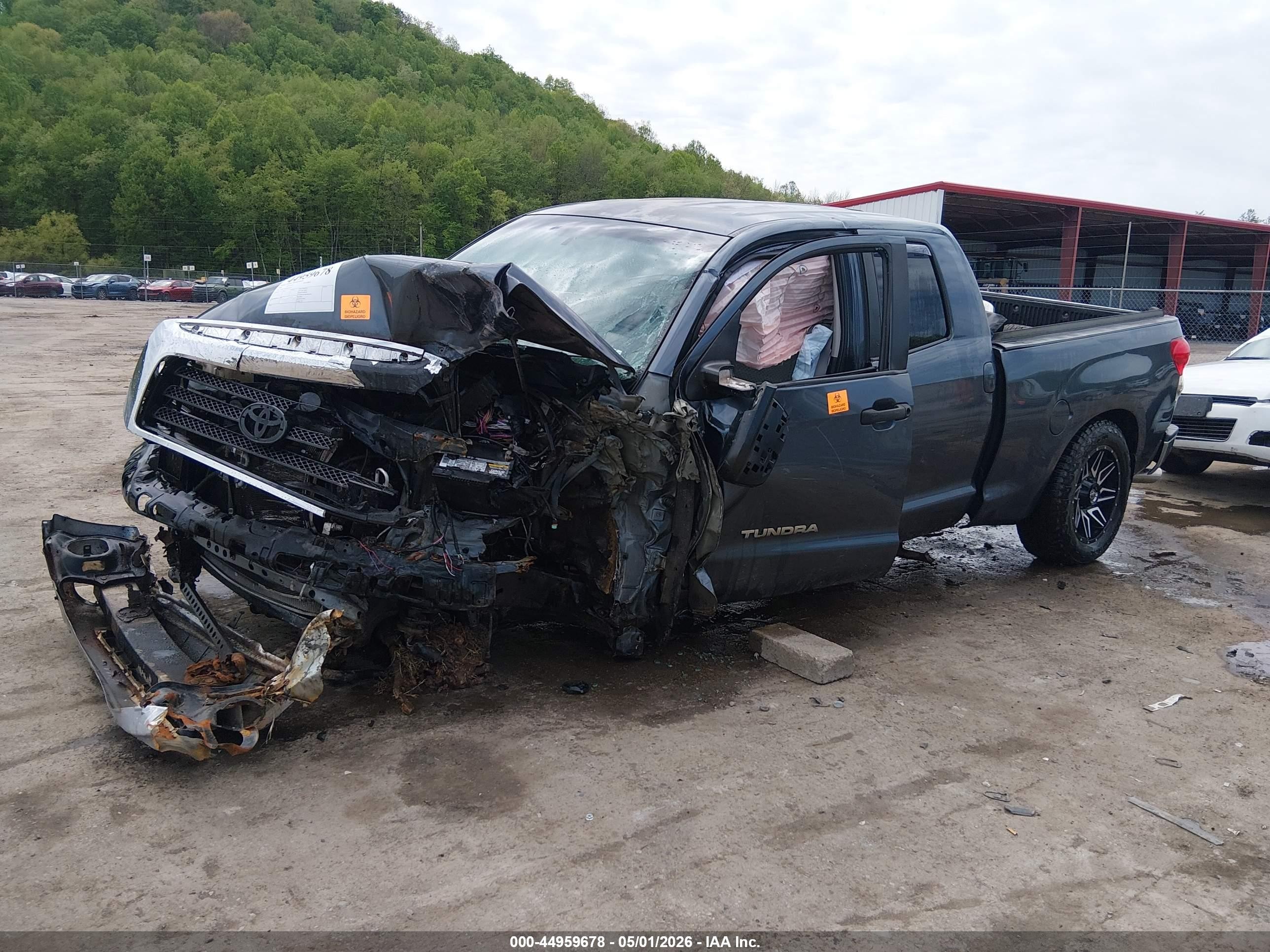 2008 Toyota Tundra Base 5.7l V8 Black vin: 5TBBV54188S493812