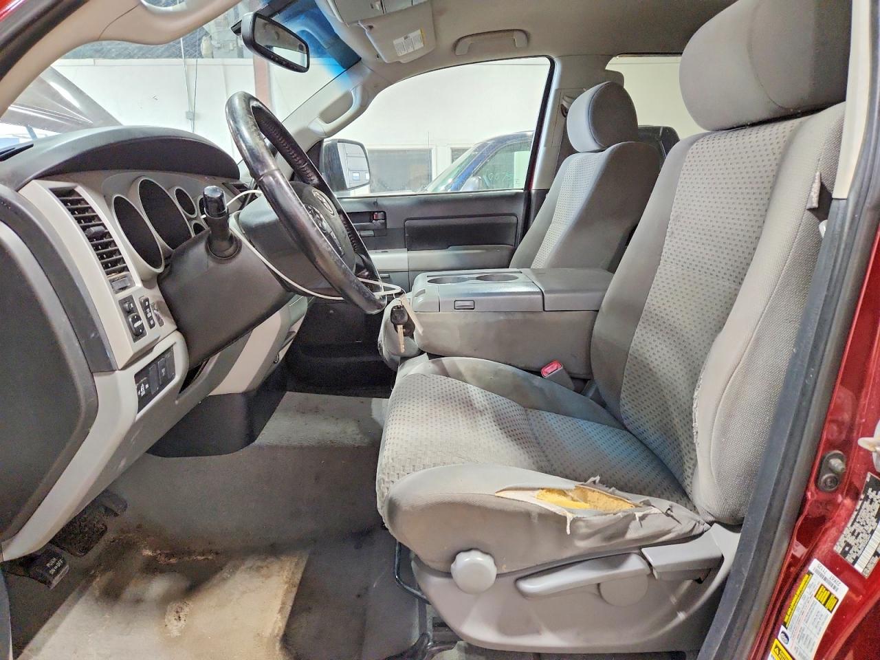 2007 Toyota Tundra Sr5 Maroon vin: 5TBBV541X7S453441