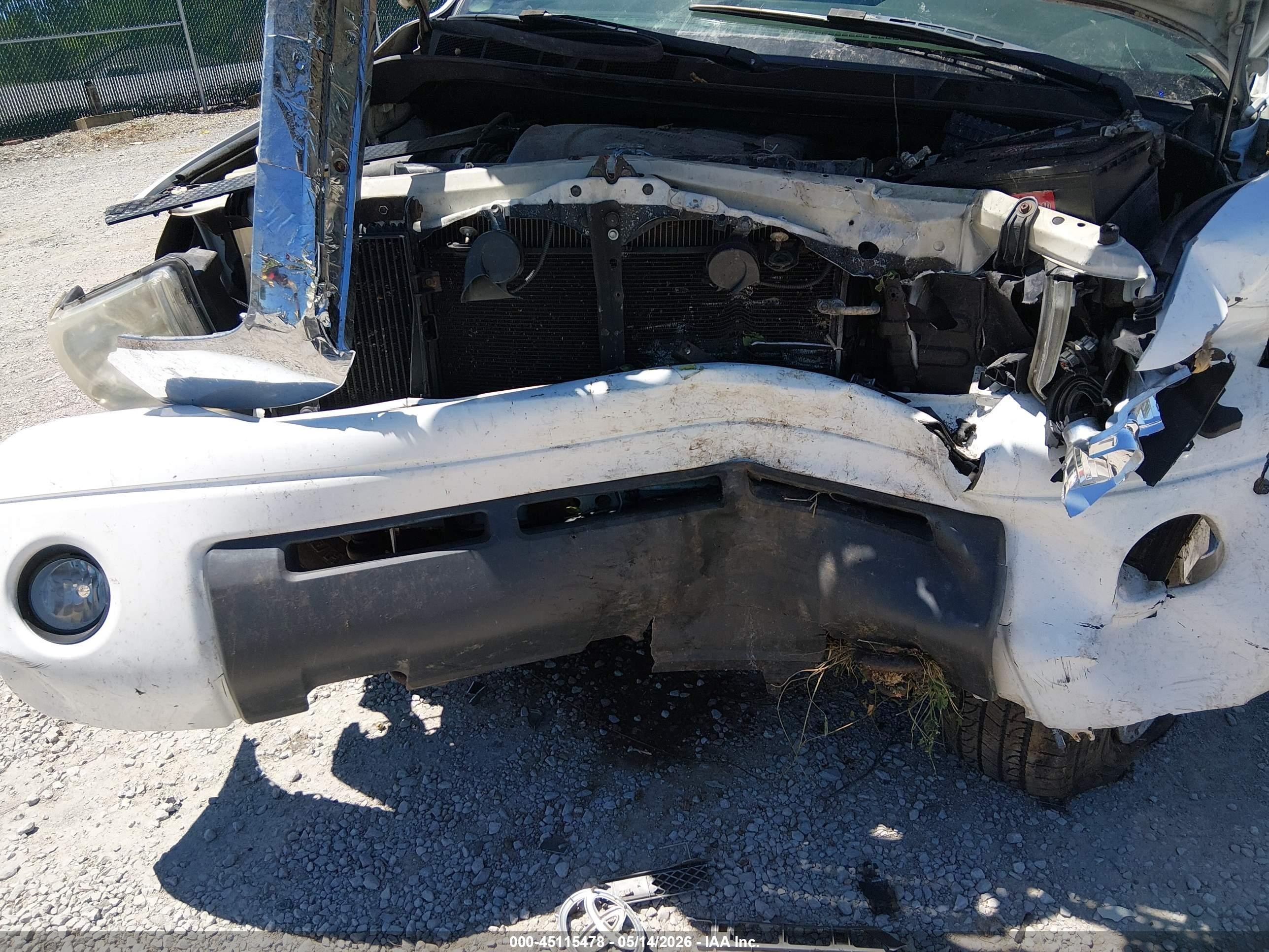 2007 Toyota Tundra Limited 5.7l V8 White vin: 5TBBV58117S458022