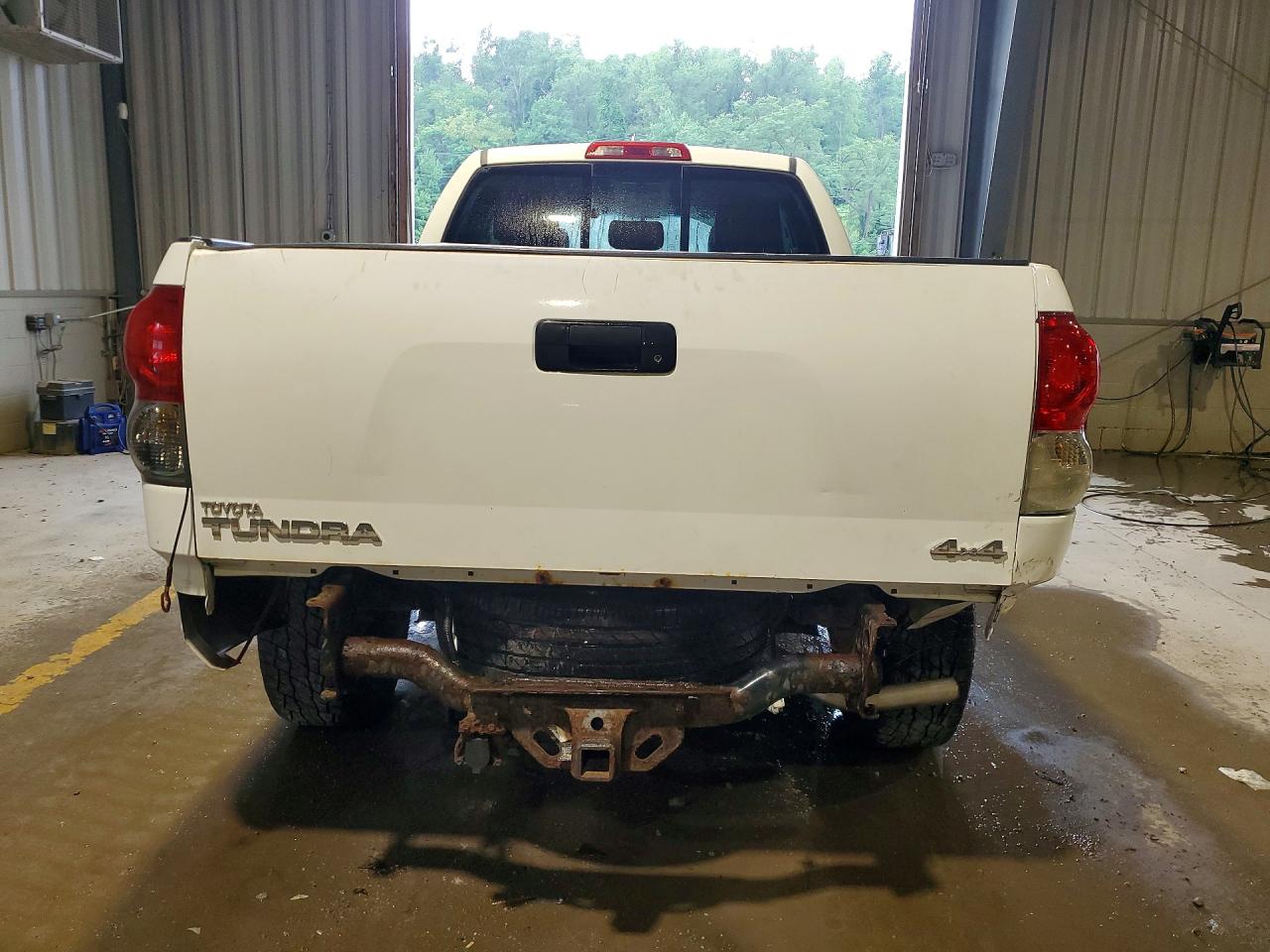 2007 Toyota Tundra Double Cab Limited White vin: 5TBBV58177S453505
