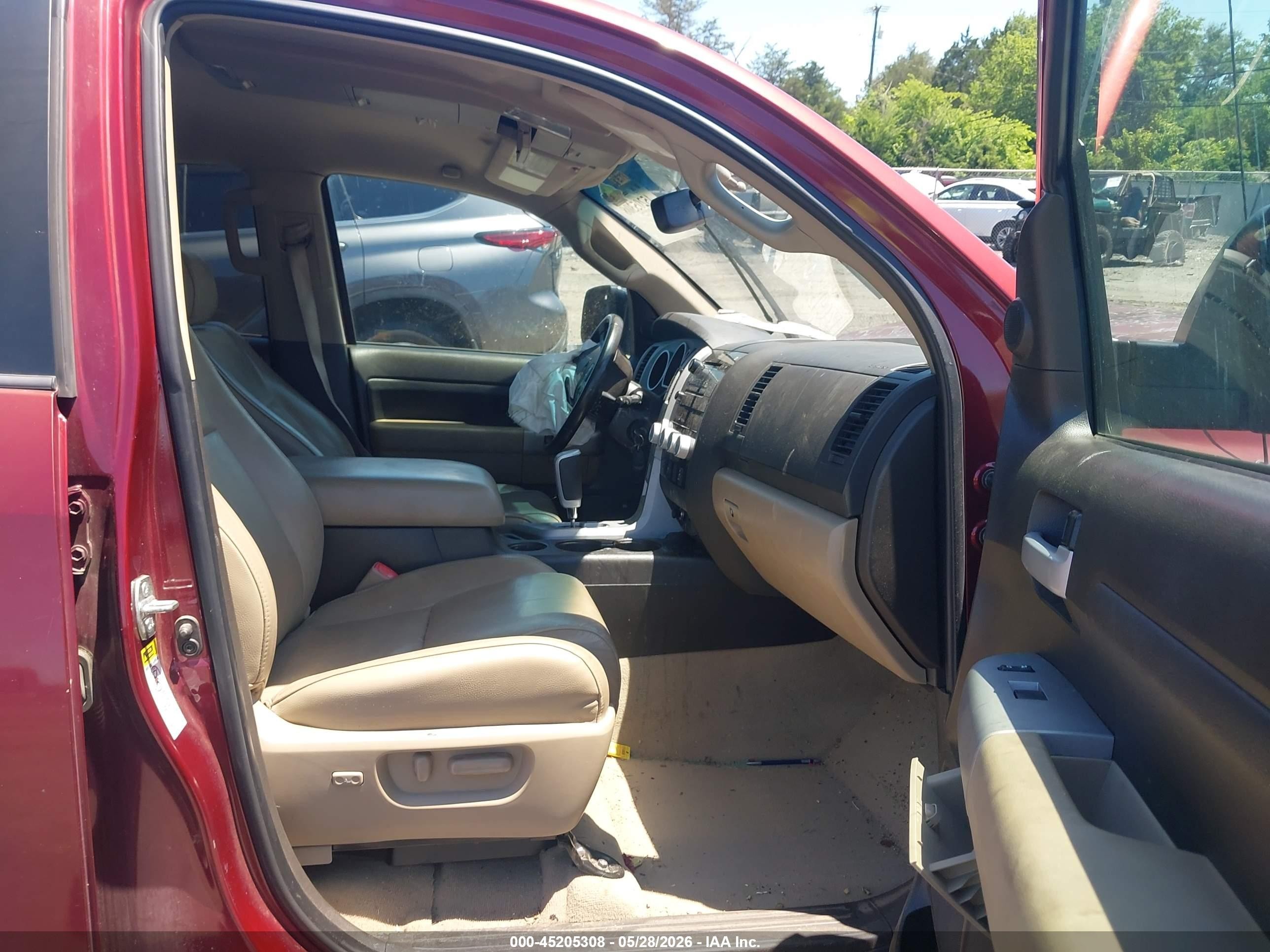 2007 Toyota Tundra Limited 5.7l V8 Red vin: 5TBBV581X7S454566