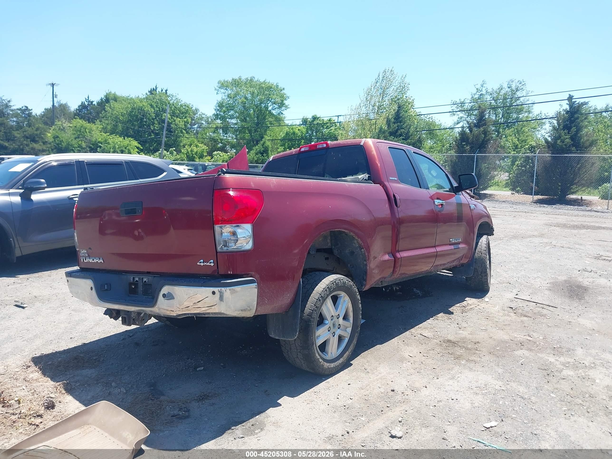 2007 Toyota Tundra Limited 5.7l V8 Red vin: 5TBBV581X7S454566