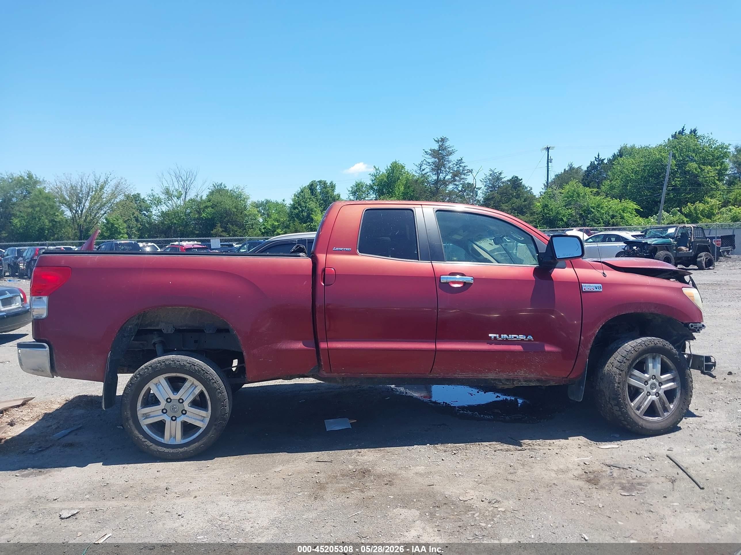 2007 Toyota Tundra Limited 5.7l V8 Red vin: 5TBBV581X7S454566