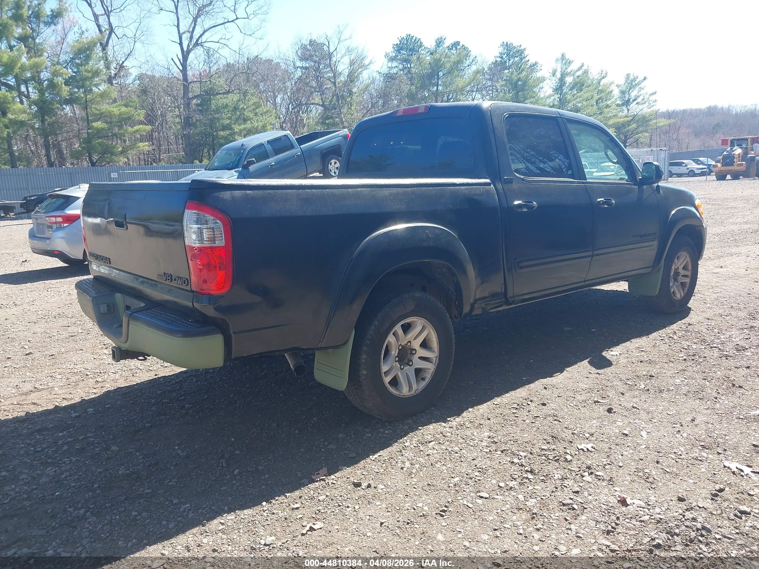 2004 Toyota Tundra Sr5 V8 Black vin: 5TBDT44104S456160