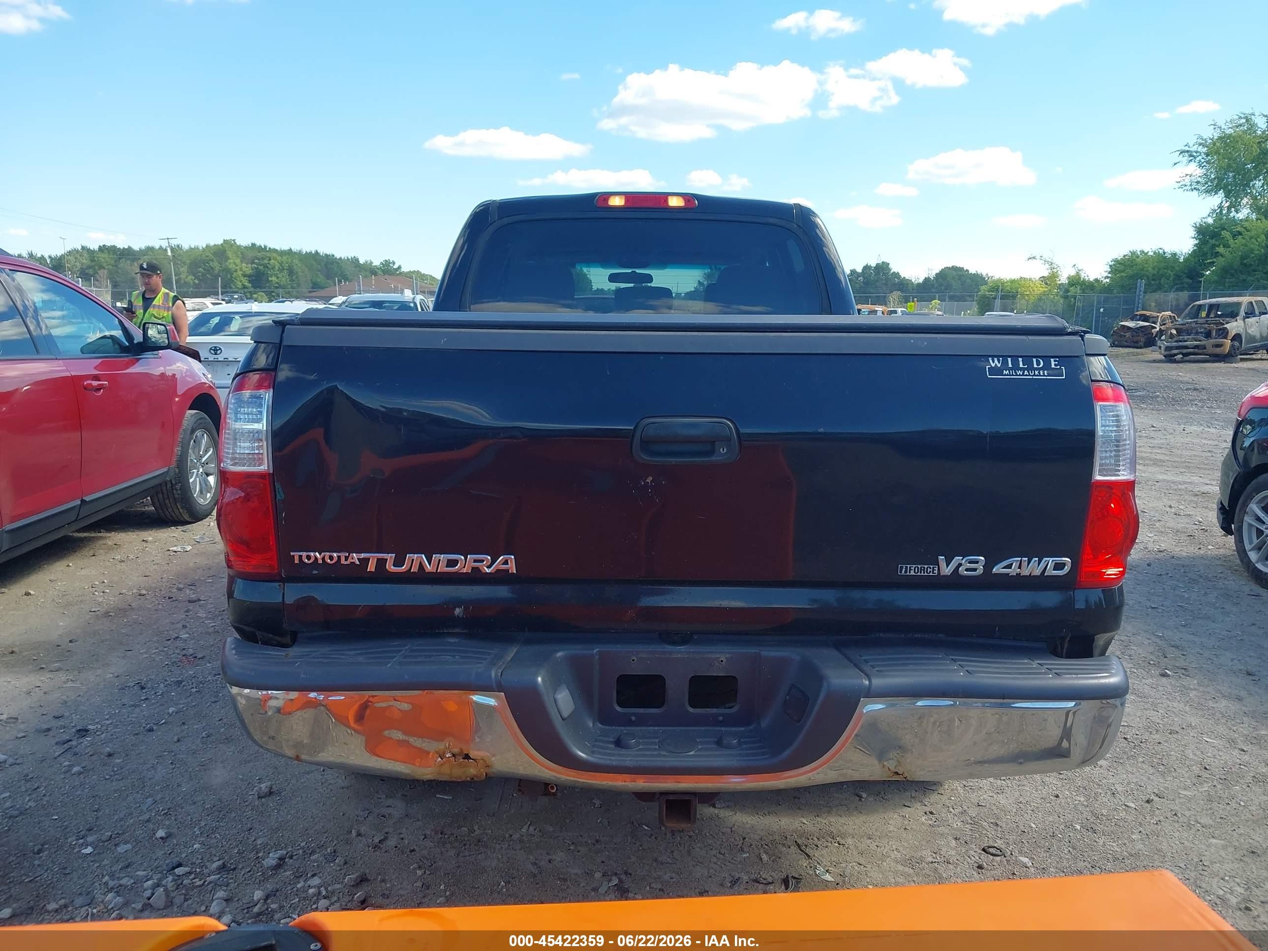 2005 Toyota Tundra Sr5 V8 Black vin: 5TBDT44105S496367