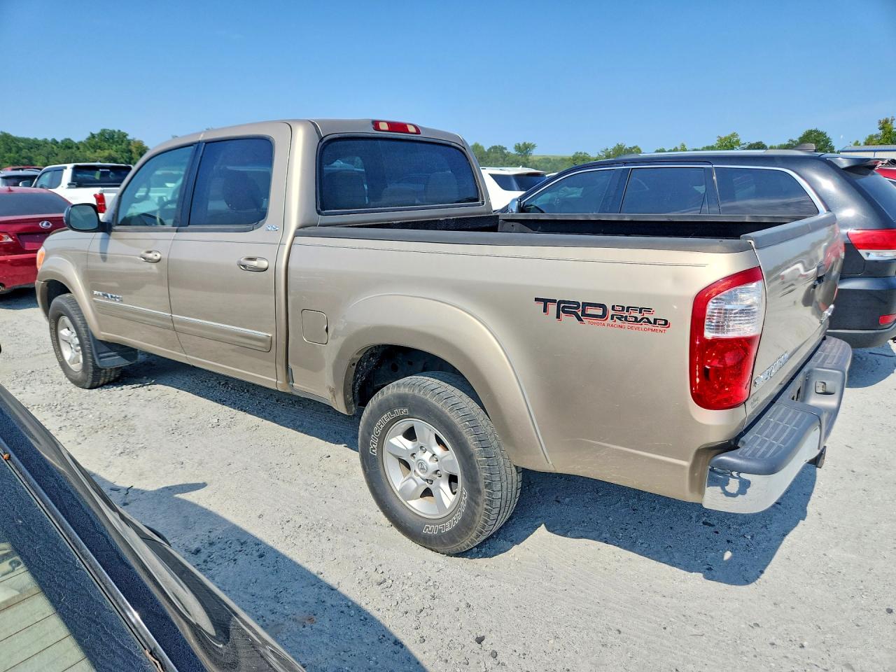2006 Toyota Tundra Double Cab Sr5 Gold vin: 5TBDT44106S509166