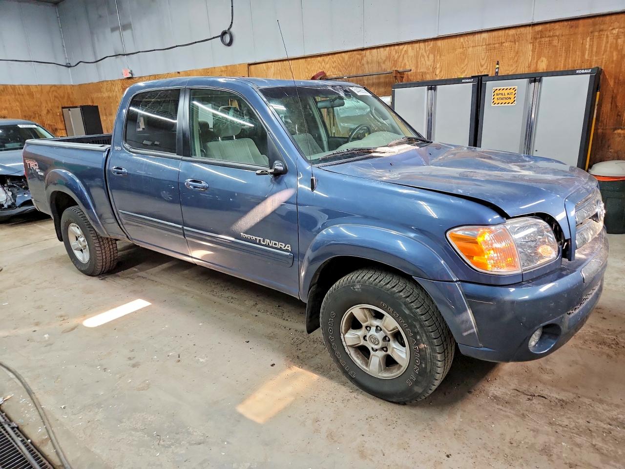 2006 Toyota Tundra Double Cab Sr5 Blue vin: 5TBDT44106S540708