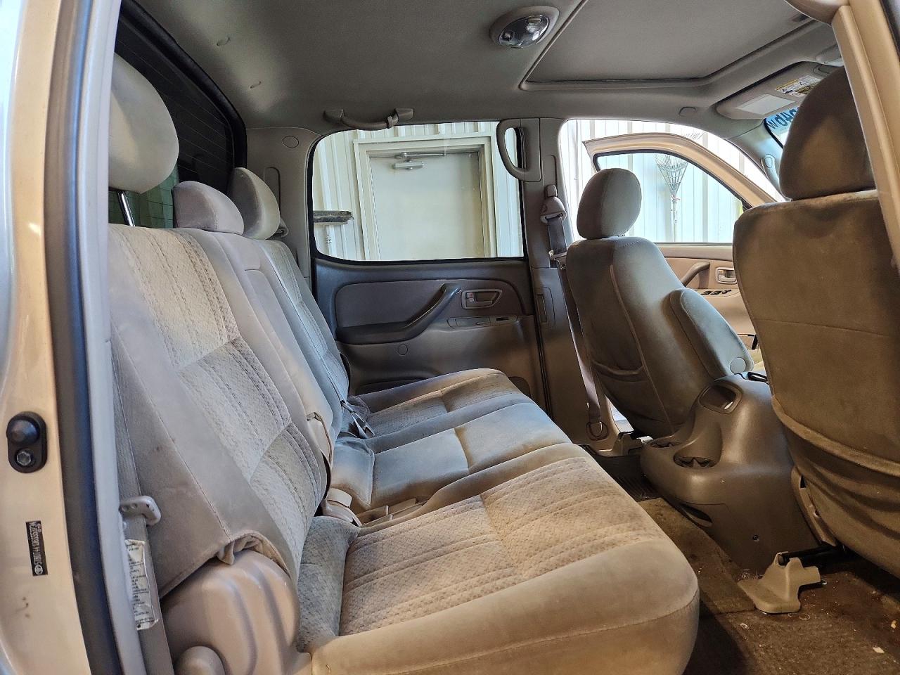 2006 Toyota Tundra Double Cab Sr5 Beige vin: 5TBDT44106S553734