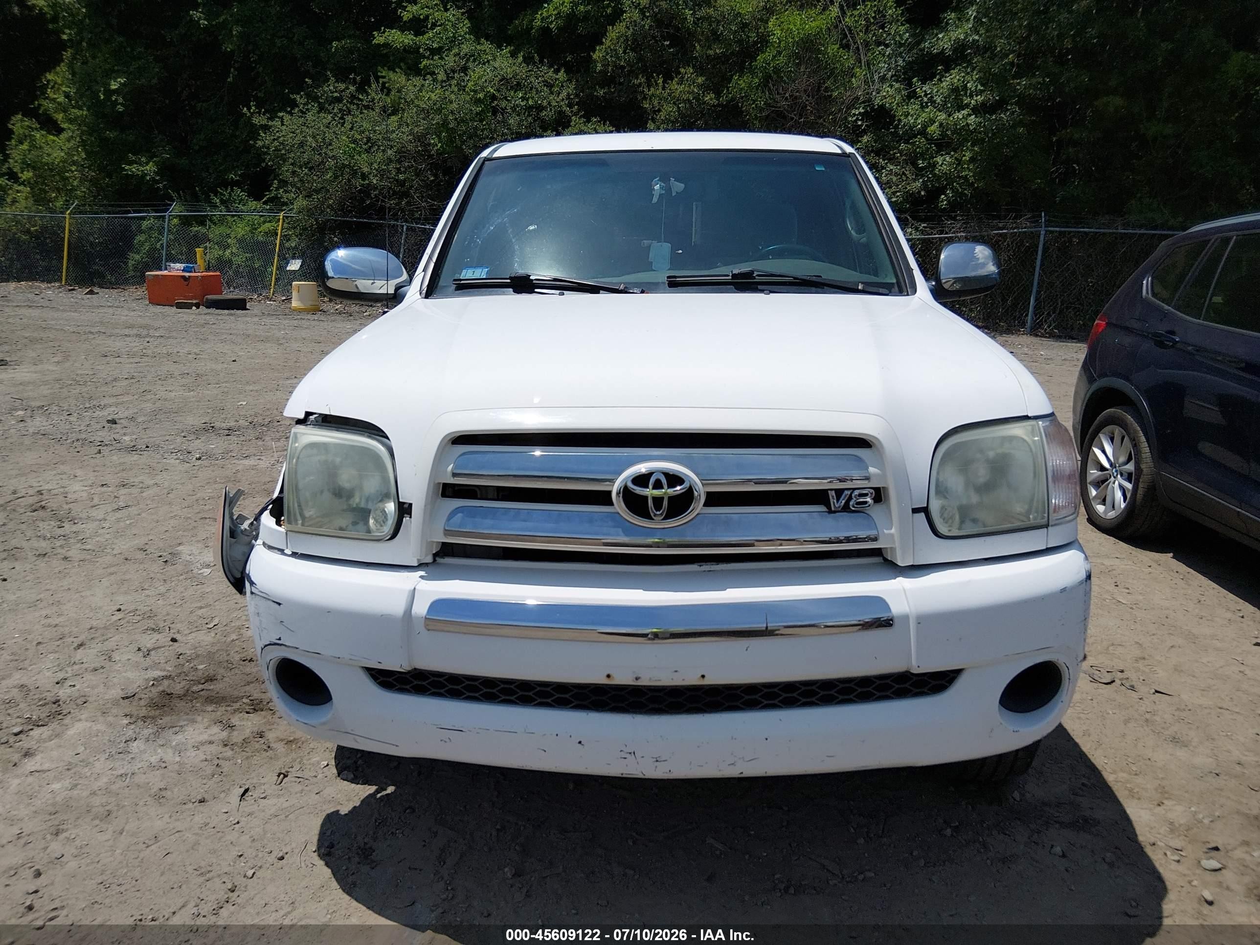 2006 Toyota Tundra Sr5 V8 White vin: 5TBDT44106S554088