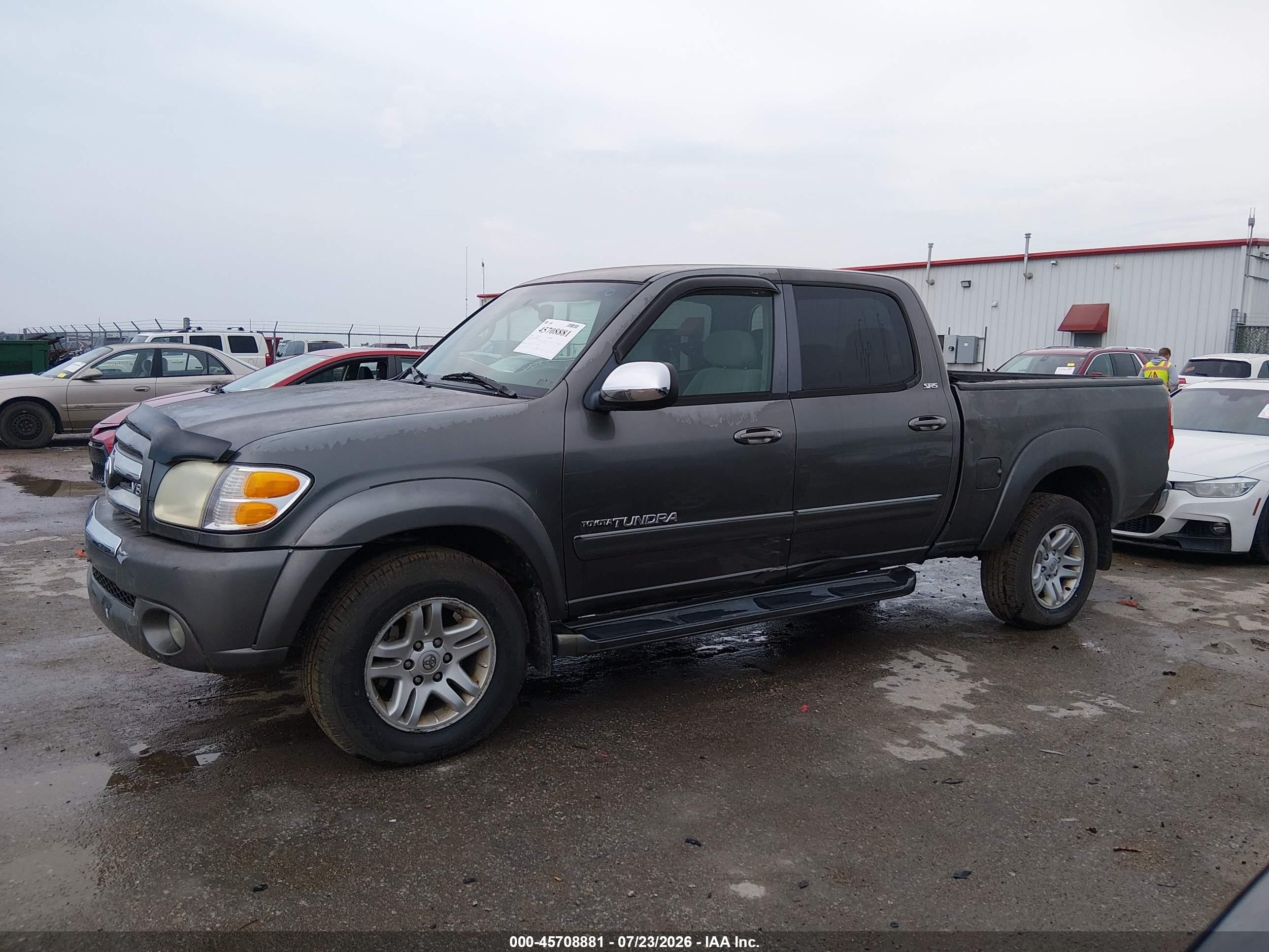 2004 Toyota Tundra Sr5 V8 Серый vin: 5TBDT44114S440310