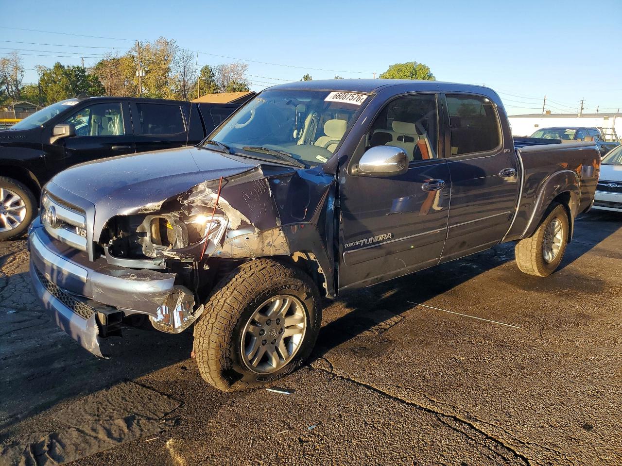 2004 Toyota Tundra Sr5 Blue vin: 5TBDT44114S460427