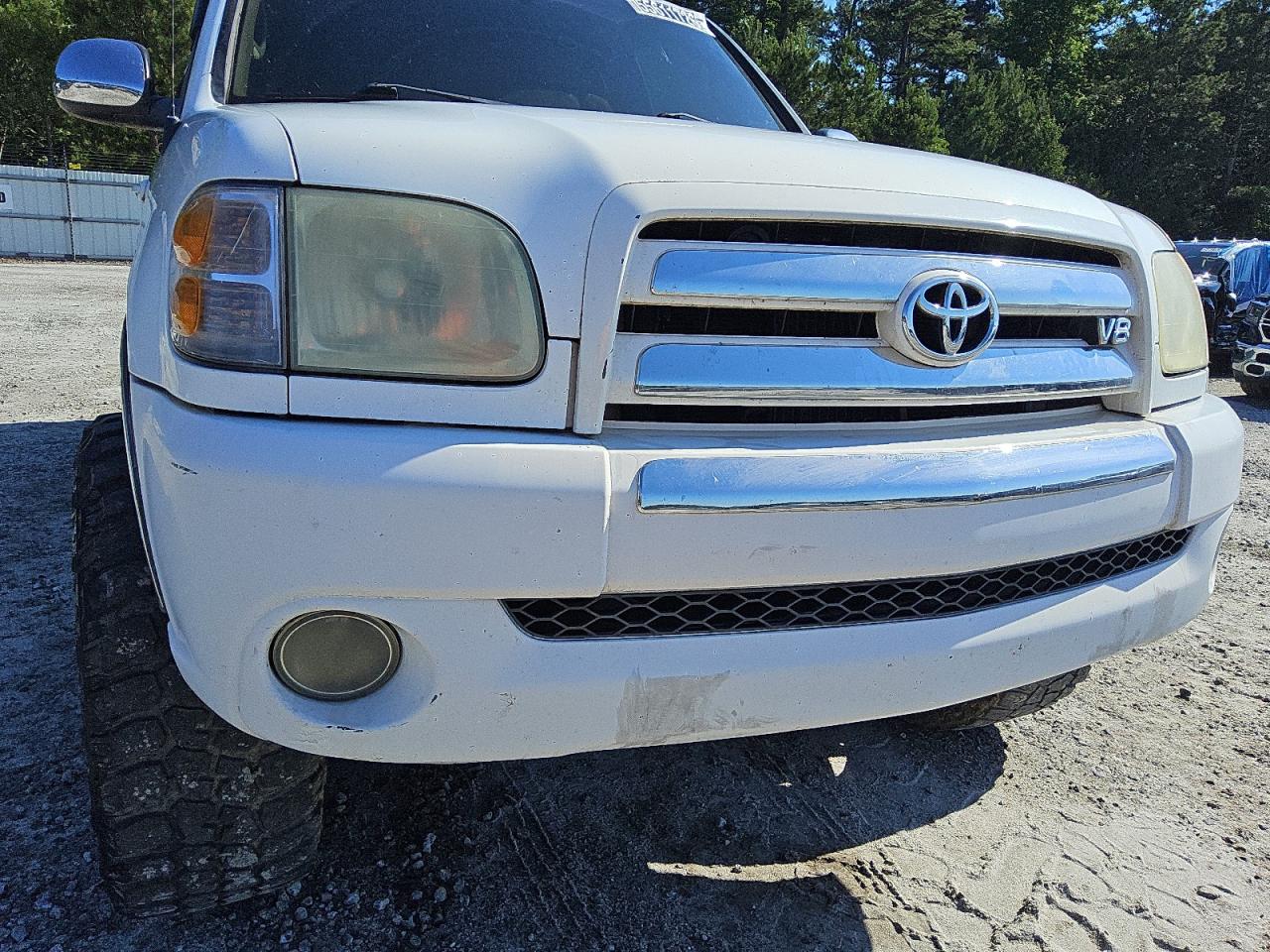 2004 Toyota Tundra Double Cab Sr5 Белый vin: 5TBDT44114S460458 Damage: Front Bumper, Chipped, 6