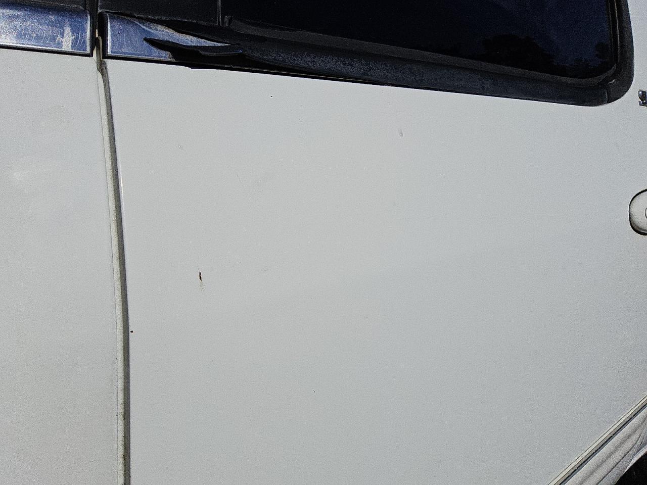 2004 Toyota Tundra Double Cab Sr5 Белый vin: 5TBDT44114S460458 Damage: Left Rear Door, Chipped, 2