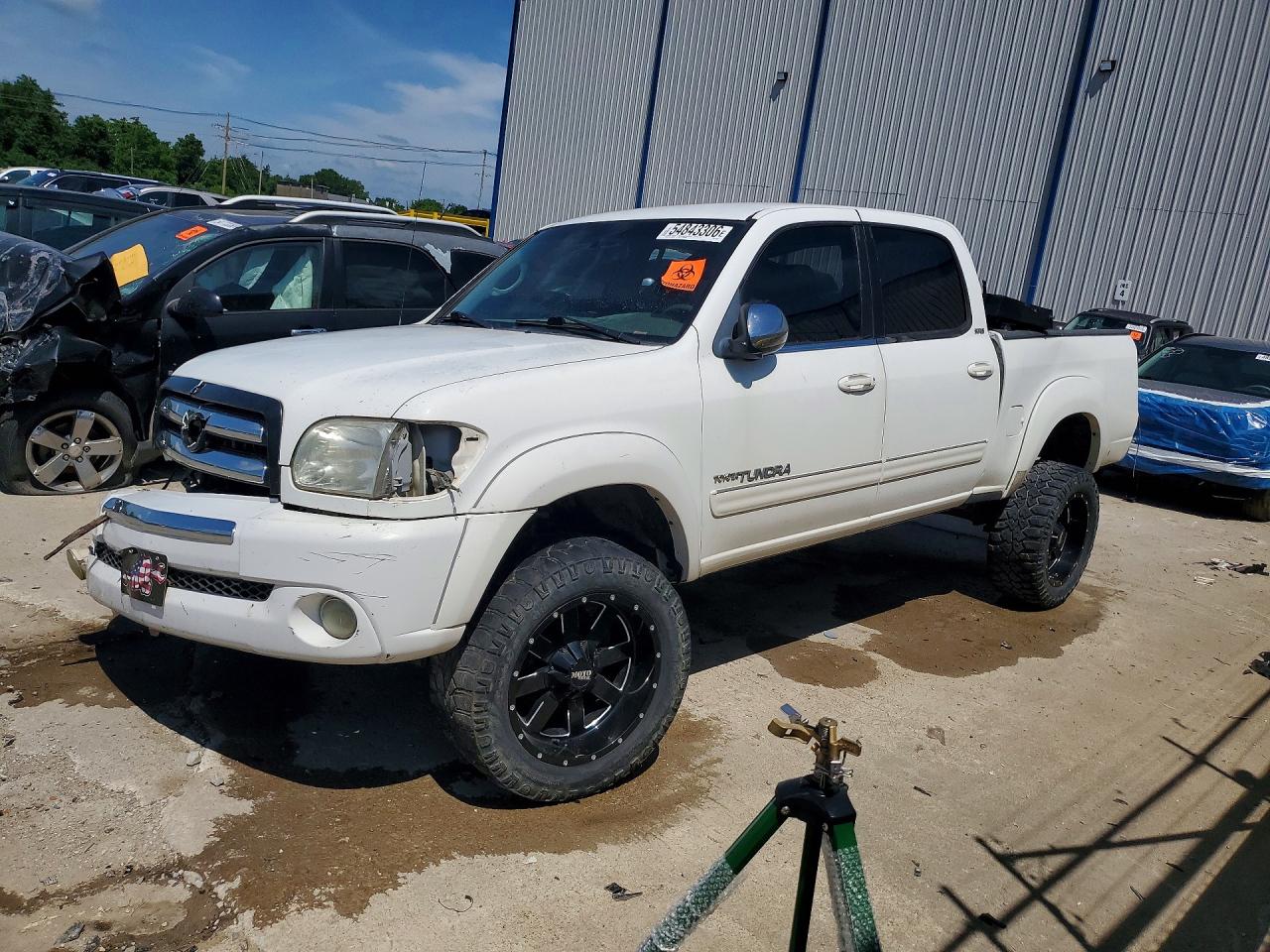 2005 Toyota Tundra Double Cab Sr5 White vin: 5TBDT44115S468187
