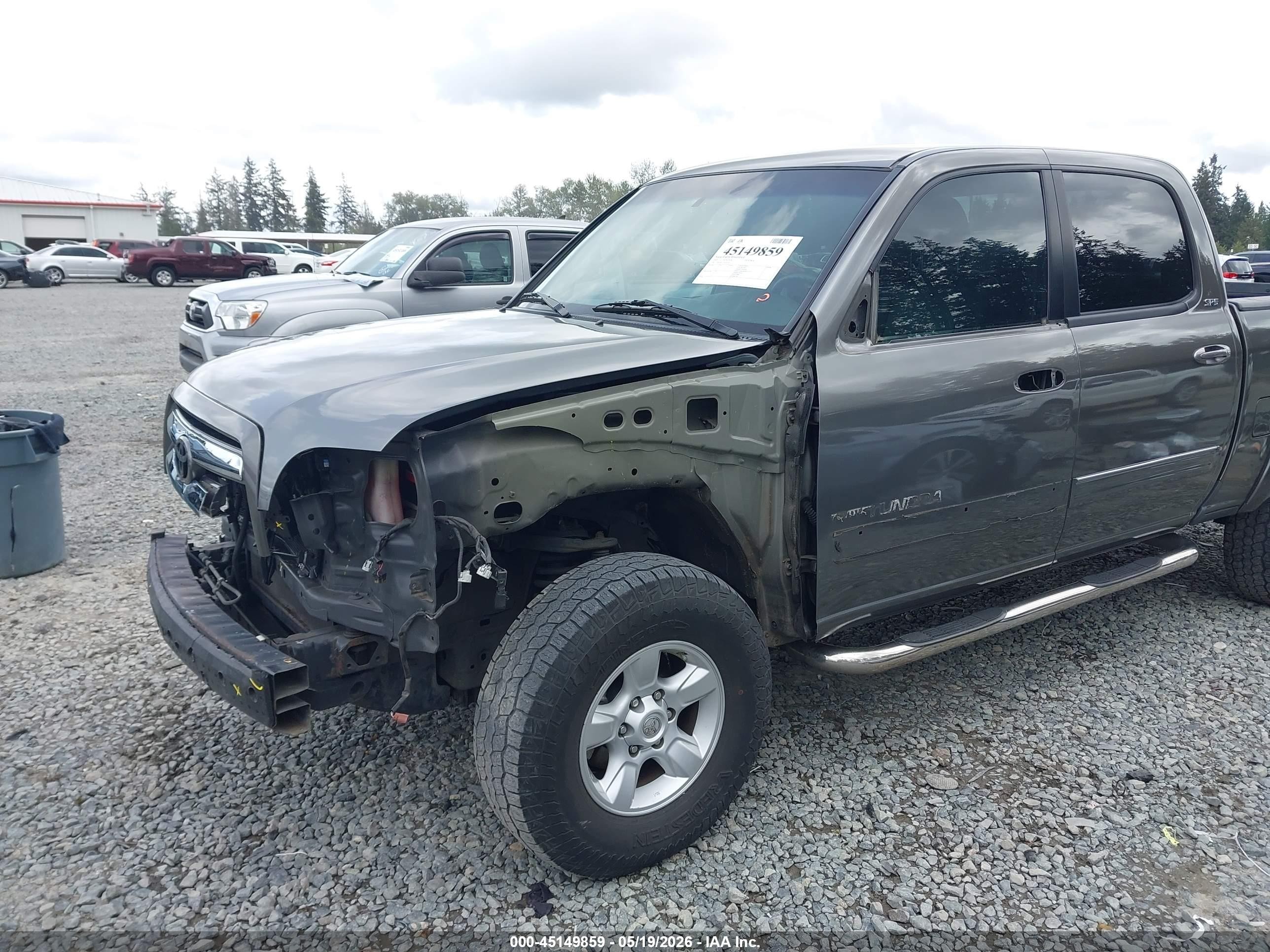 2005 Toyota Tundra Sr5 V8 Gray vin: 5TBDT44115S470263