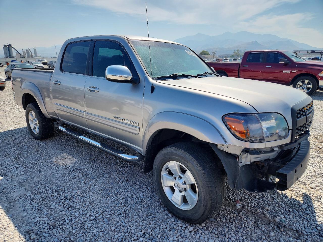 2005 Toyota Tundra Double Cab Sr5 Black vin: 5TBDT44115S495664