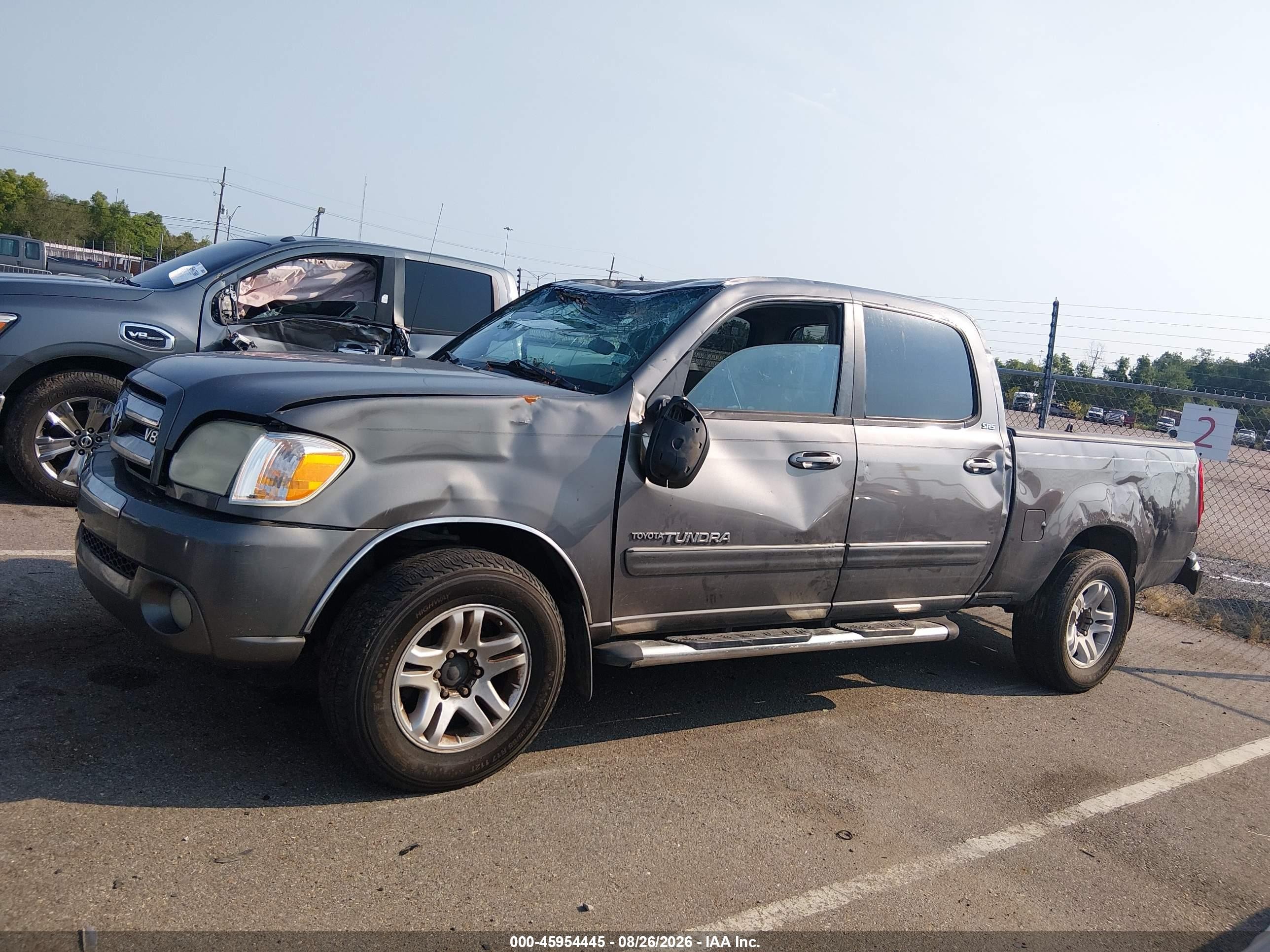 2006 Toyota Tundra Sr5 V8 Серый vin: 5TBDT44116S516479