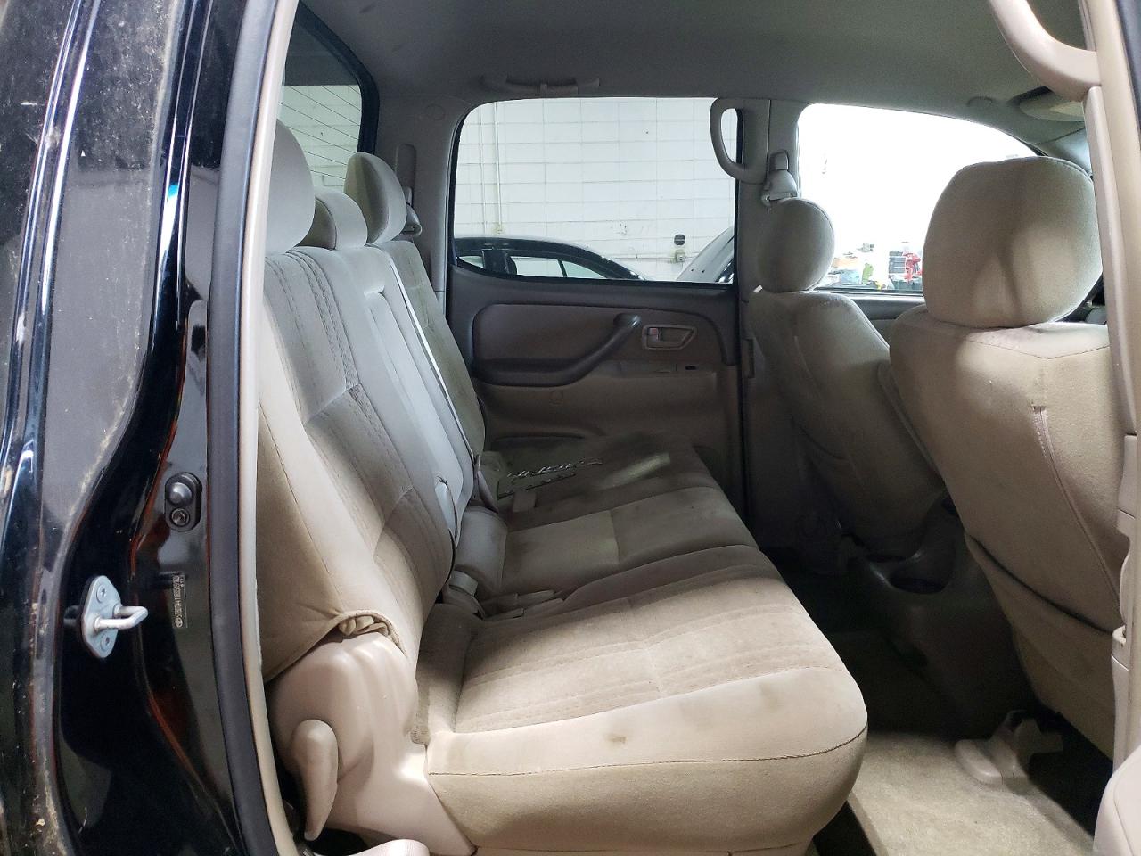 2006 Toyota Tundra Sr5 Black vin: 5TBDT44116S519169