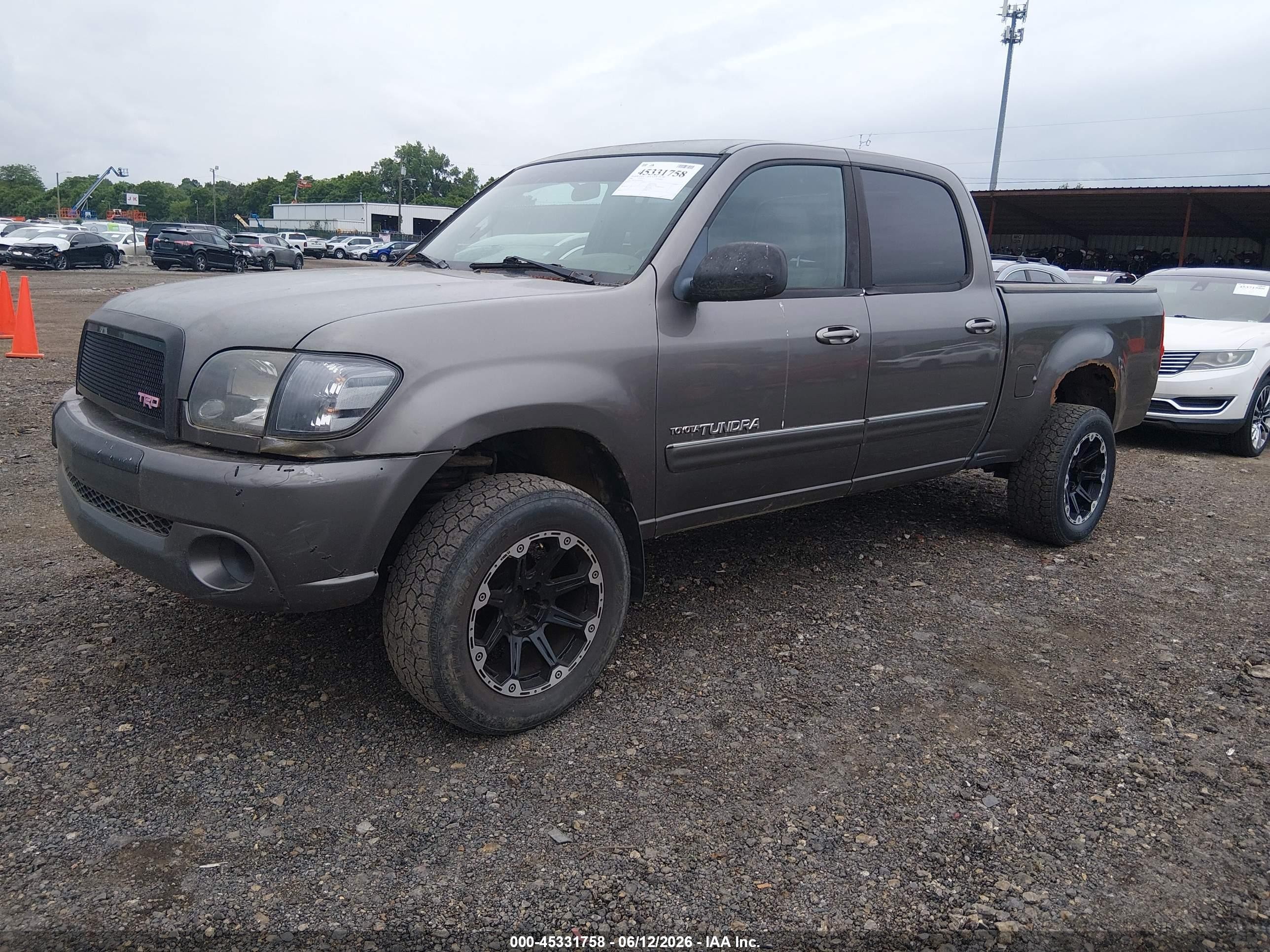 2006 Toyota Tundra Sr5 V8 Gray vin: 5TBDT44116S538692