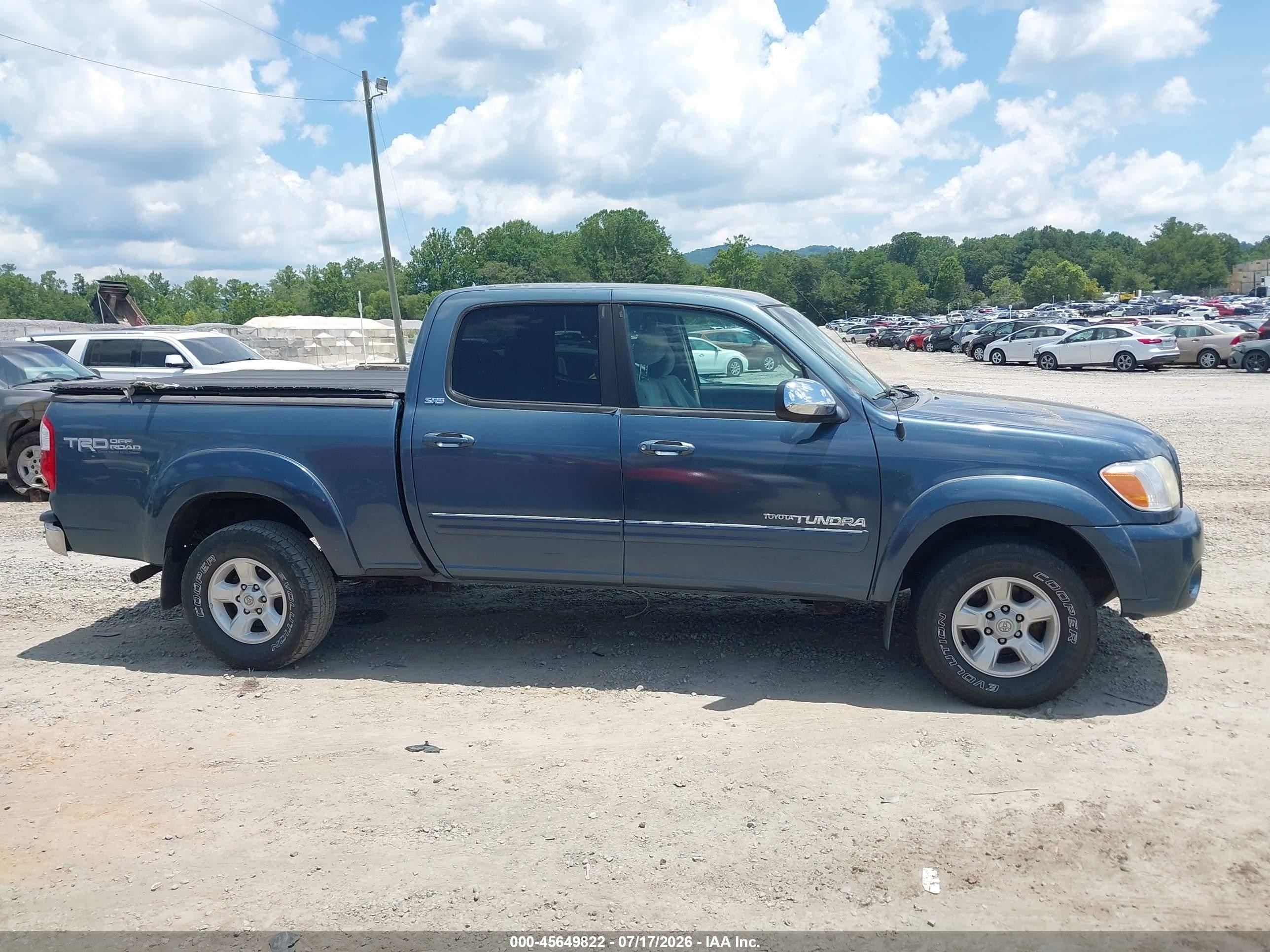 2006 Toyota Tundra Sr5 V8 Blue vin: 5TBDT44116S552284