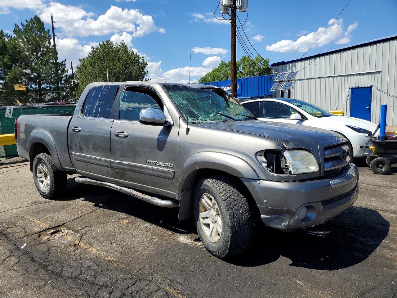 2004 Toyota Tundra Sr5 Gray vin: 5TBDT44124S442633