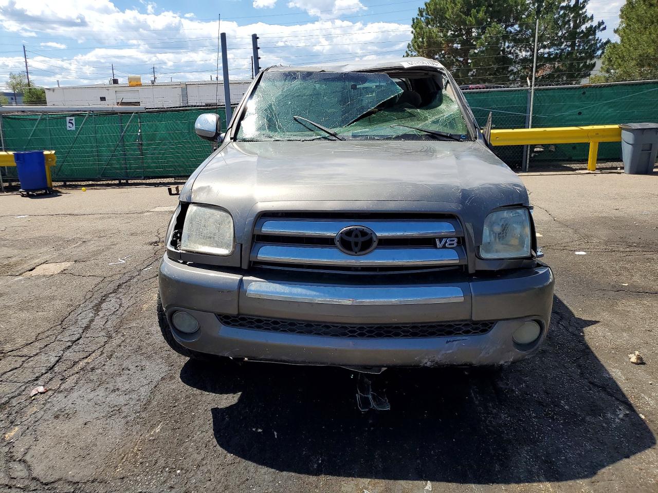2004 Toyota Tundra Sr5 Gray vin: 5TBDT44124S442633